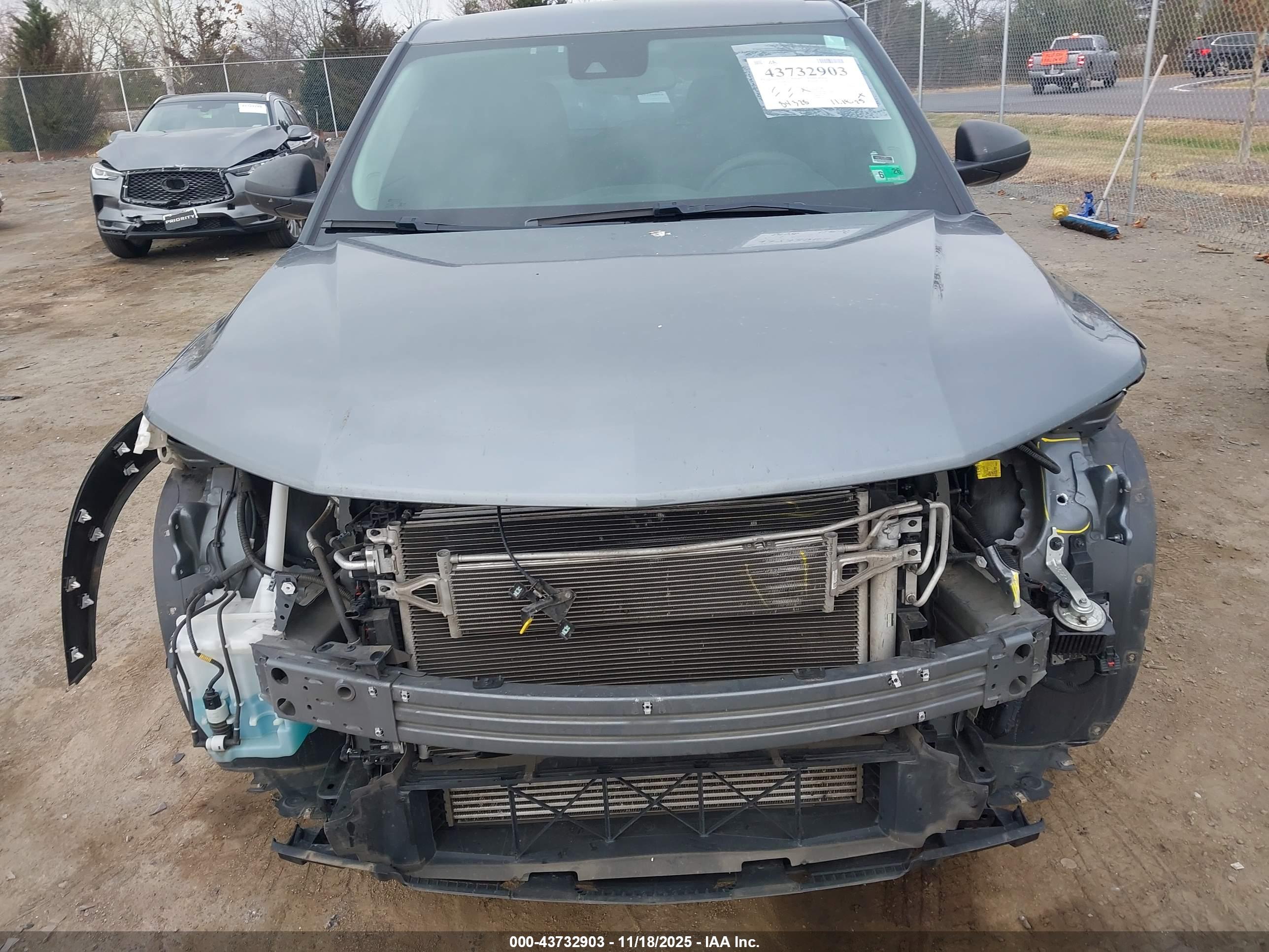 CHEVROLET TRAILBLAZER image 6