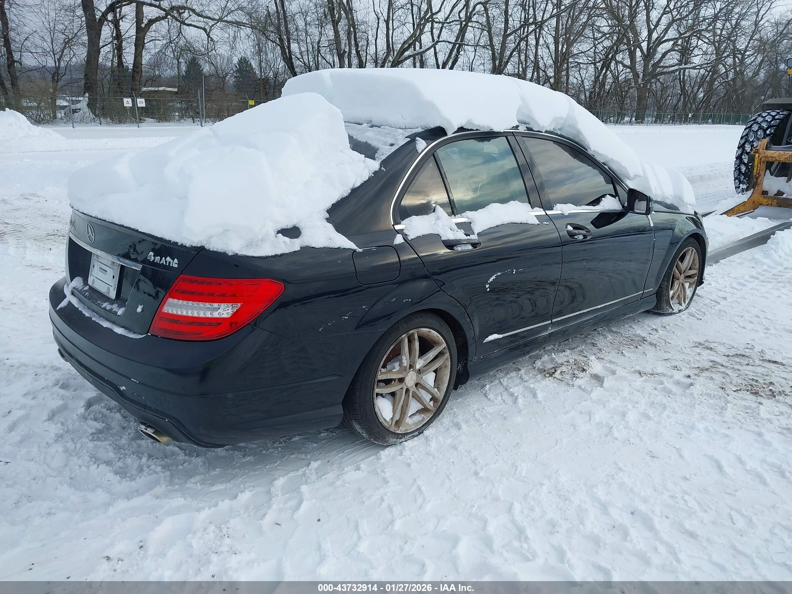 MERCEDES-BENZ C image 4