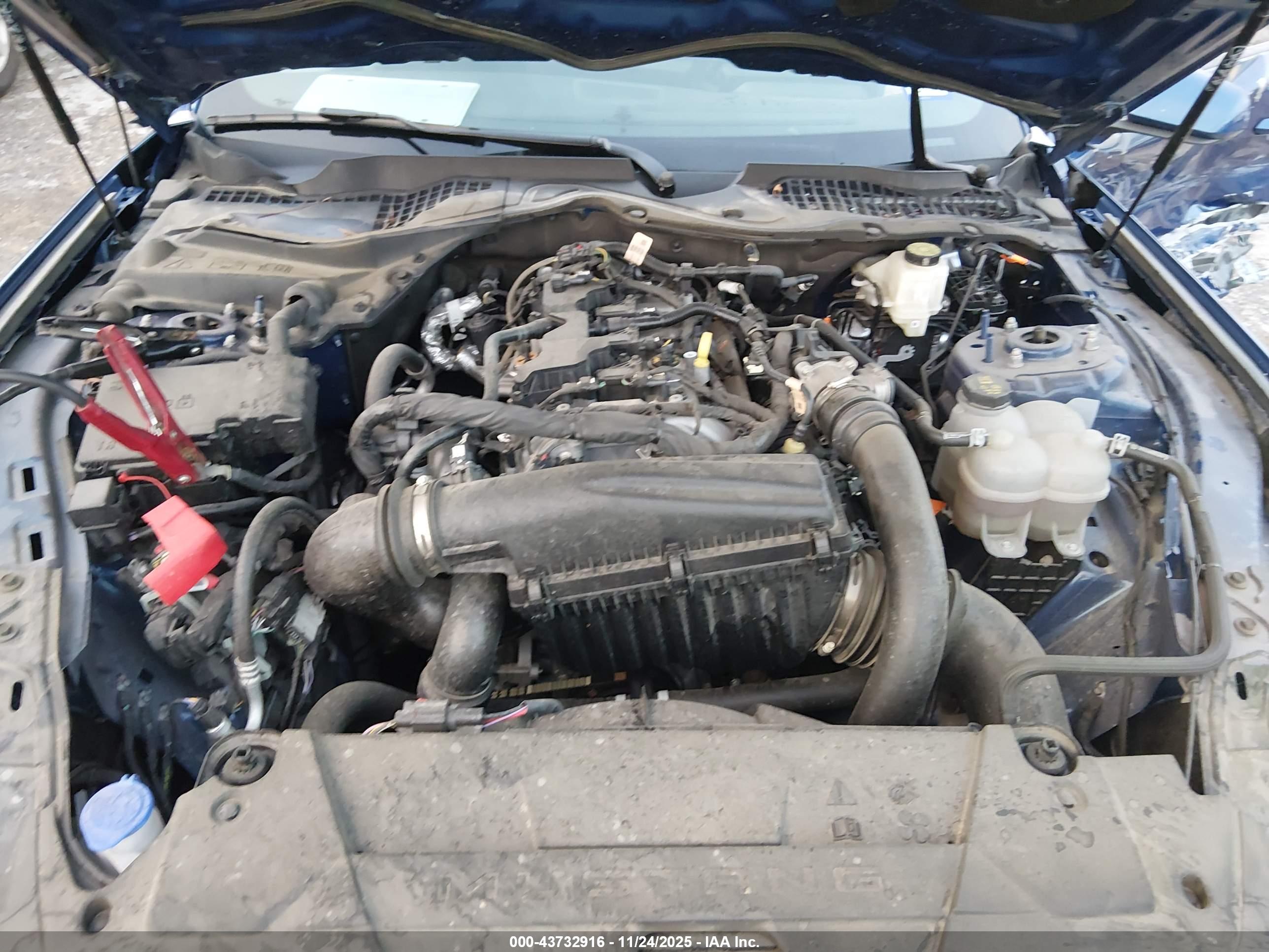 FORD MUSTANG image 10