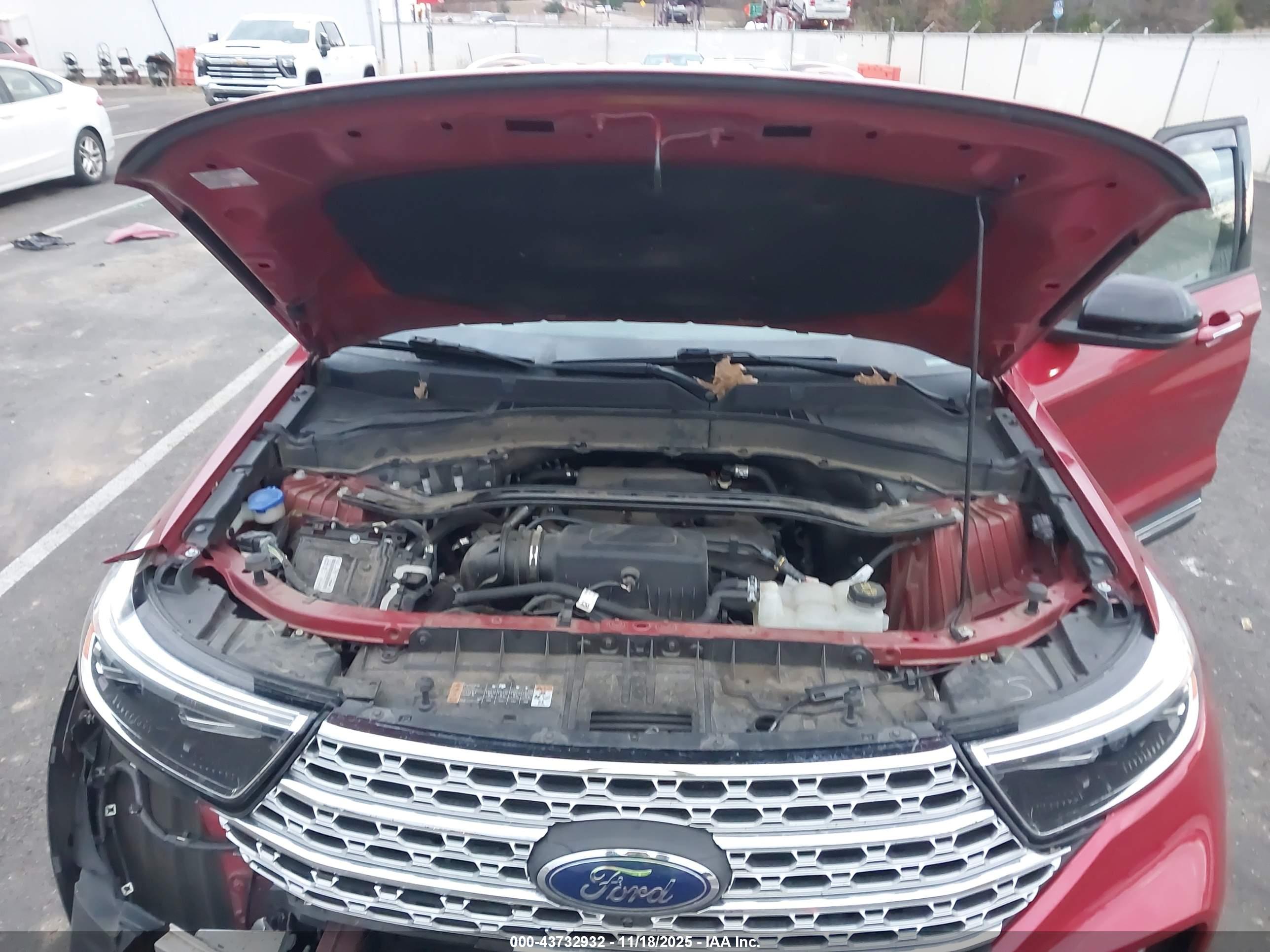 FORD EXPLORER image 10