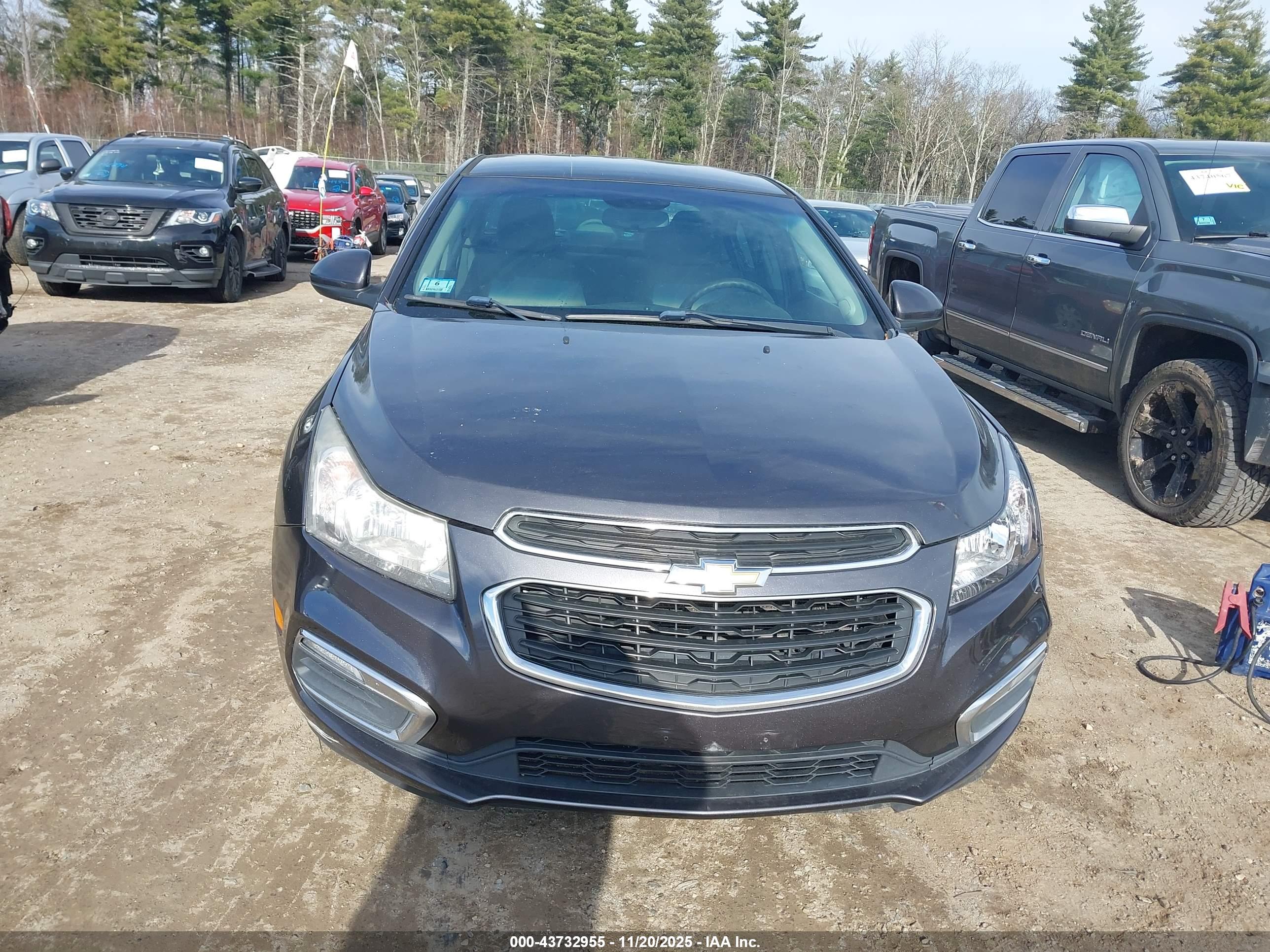CHEVROLET CRUZE image 6