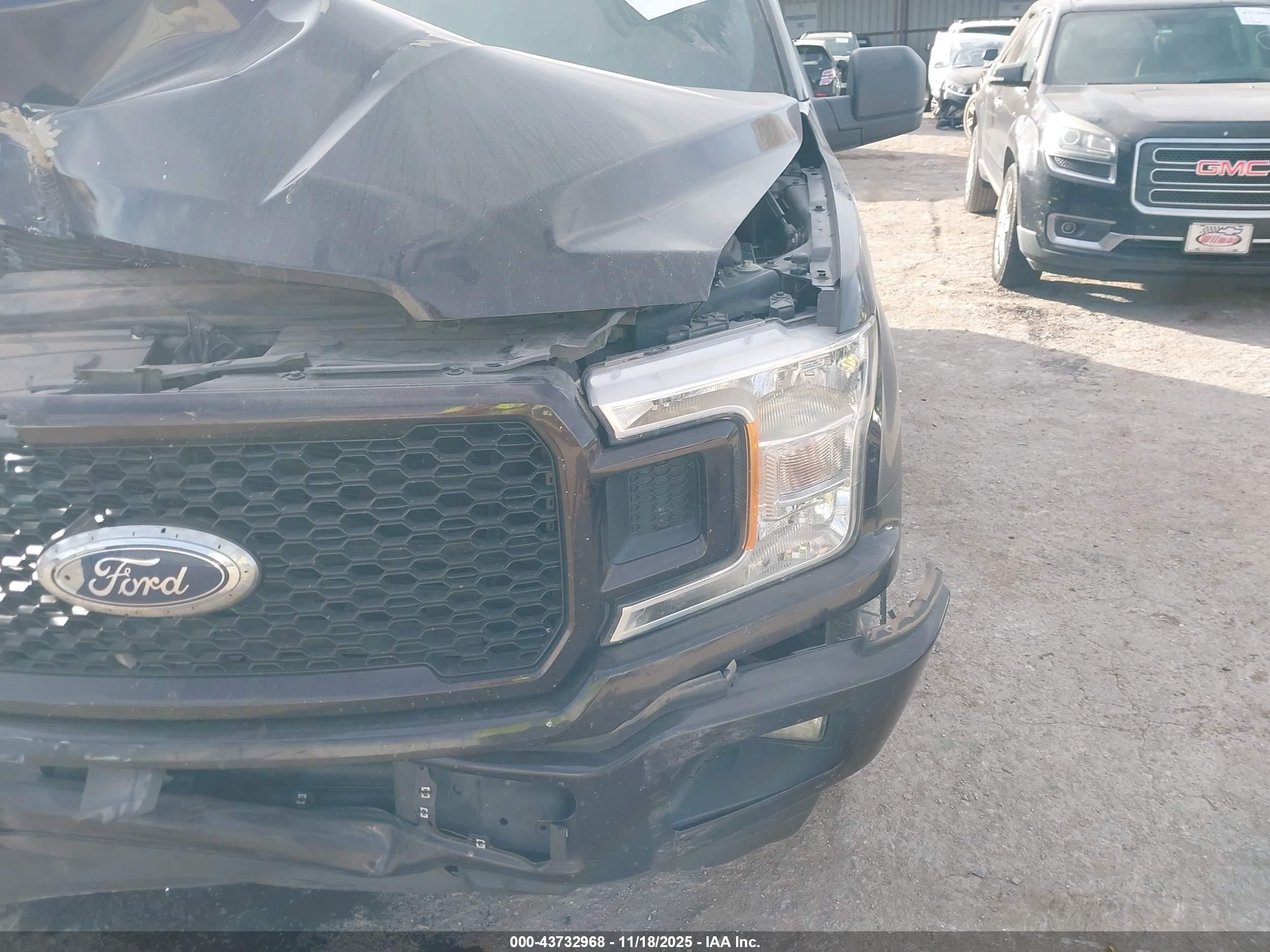 FORD F-150 image 6