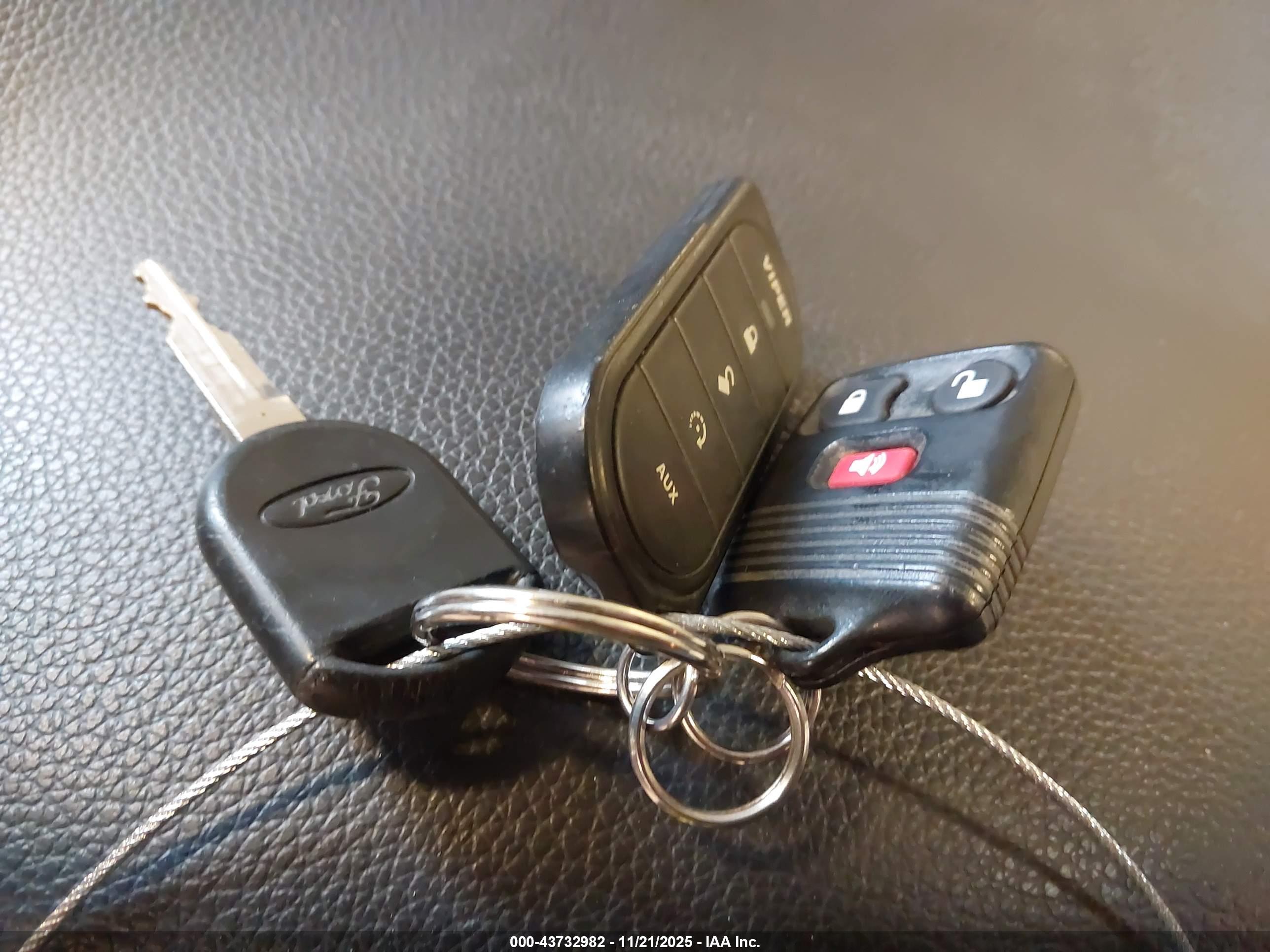FORD FLEX image 11