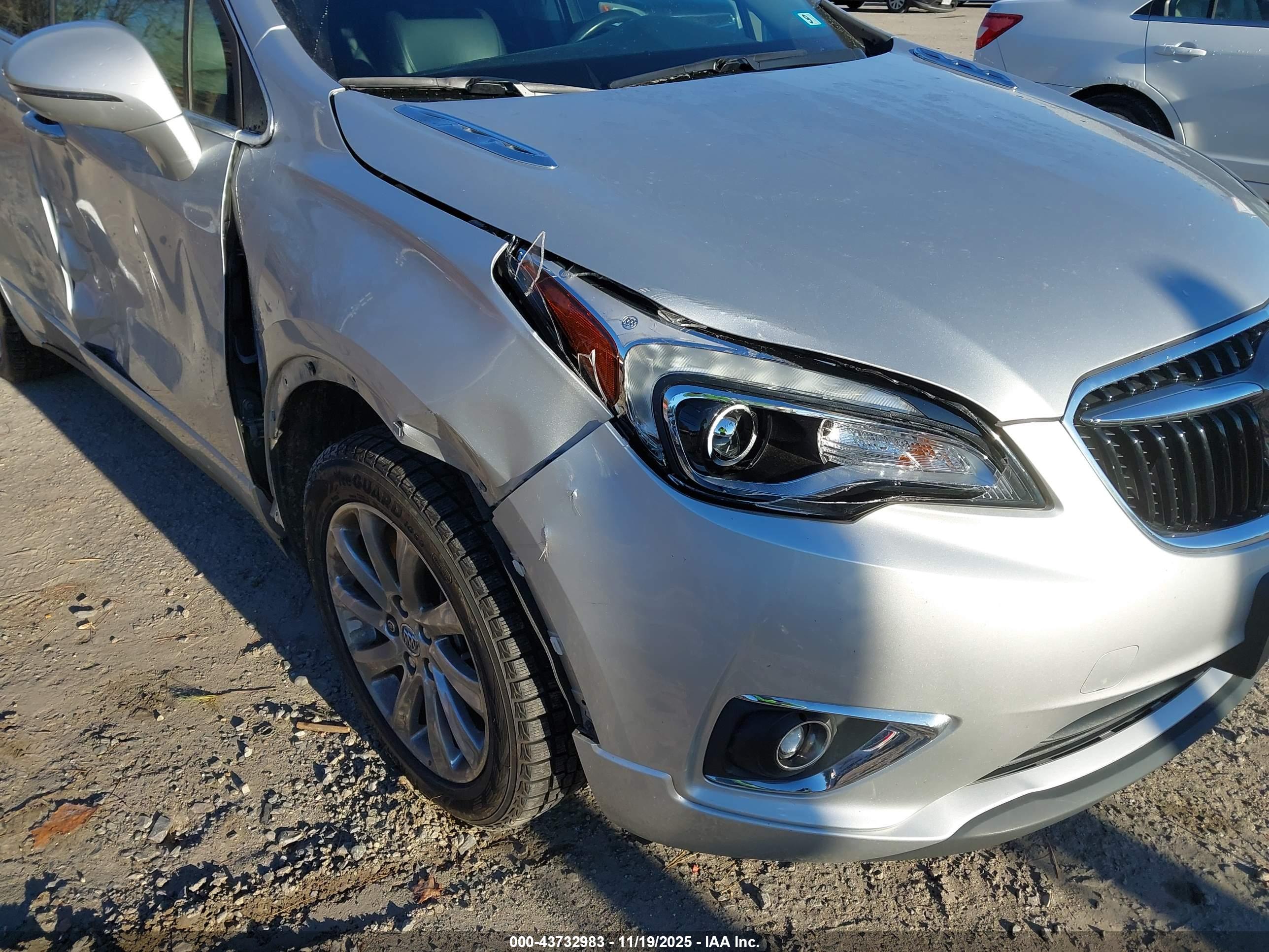 BUICK ENVISION image 6