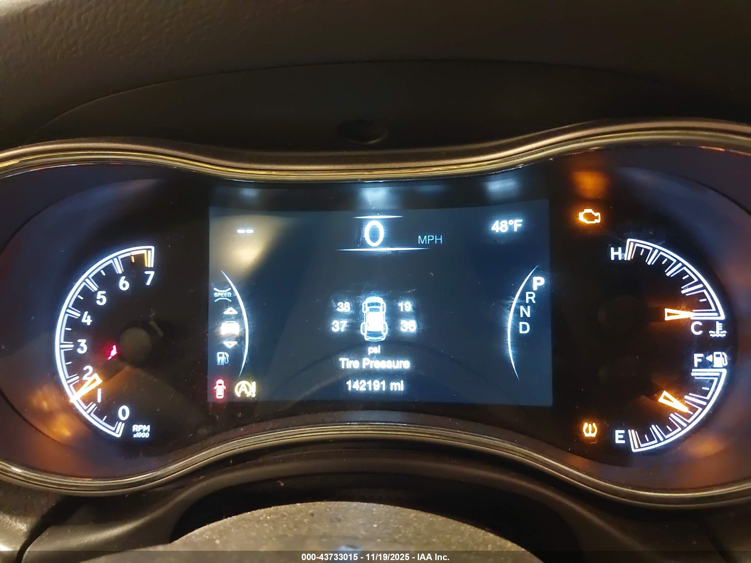 JEEP GRAND image 7