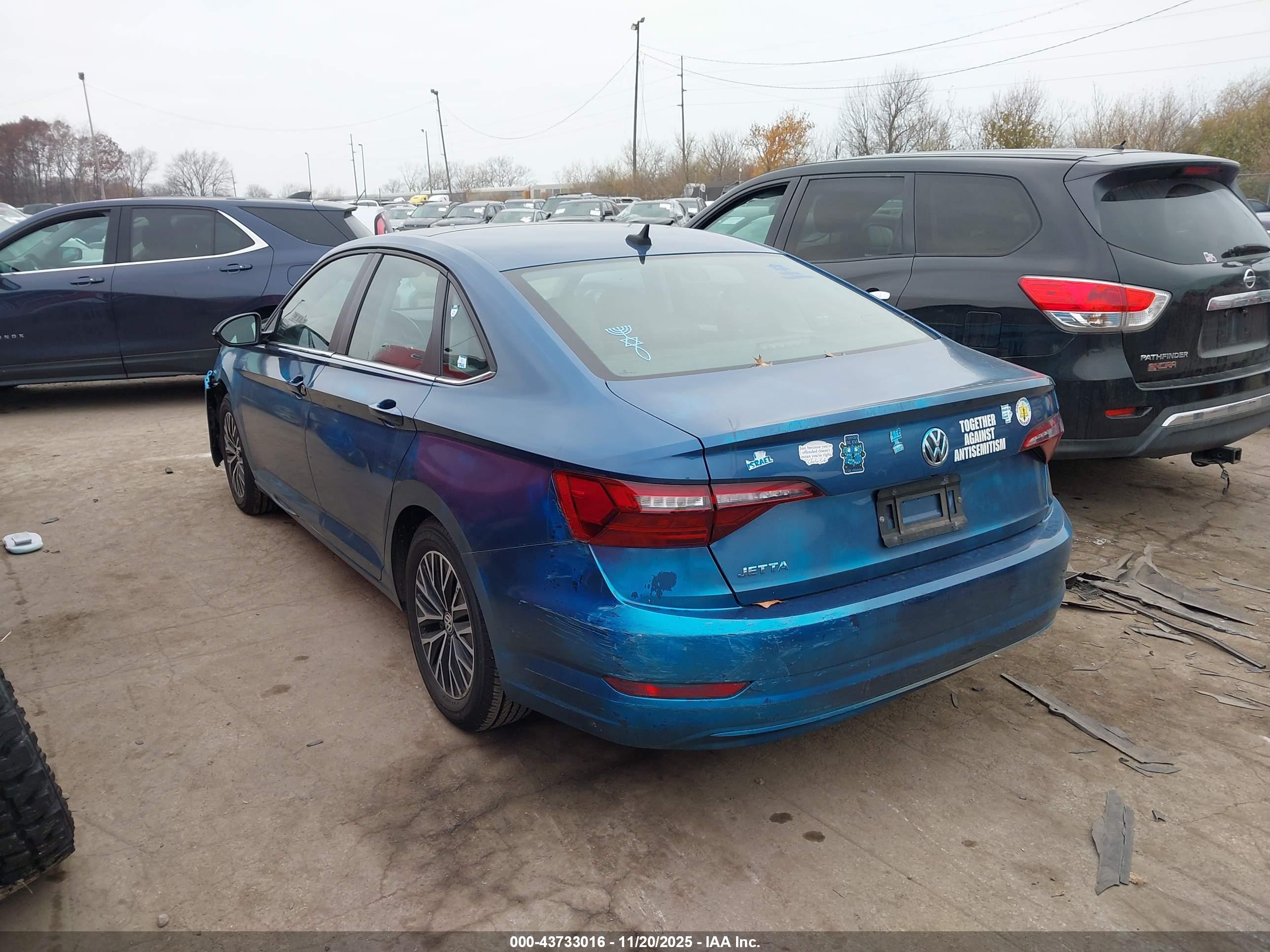 VOLKSWAGEN JETTA image 3