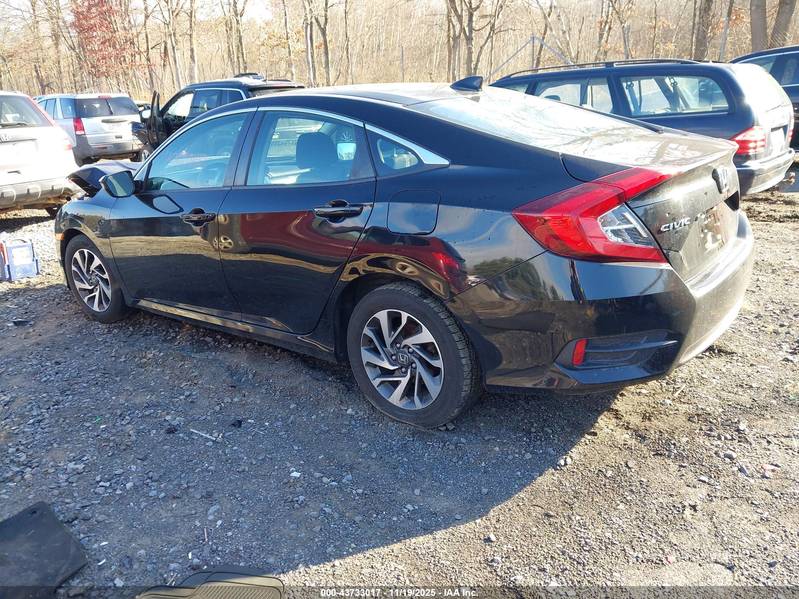 HONDA CIVIC image 3