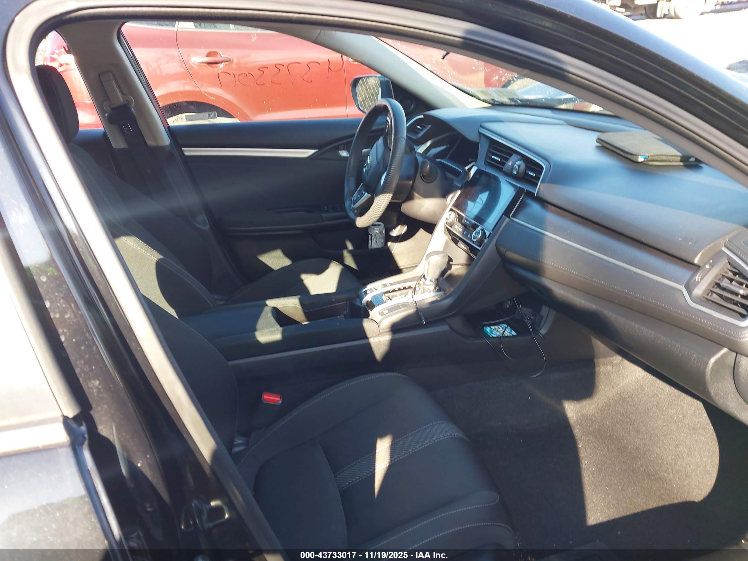 HONDA CIVIC image 5