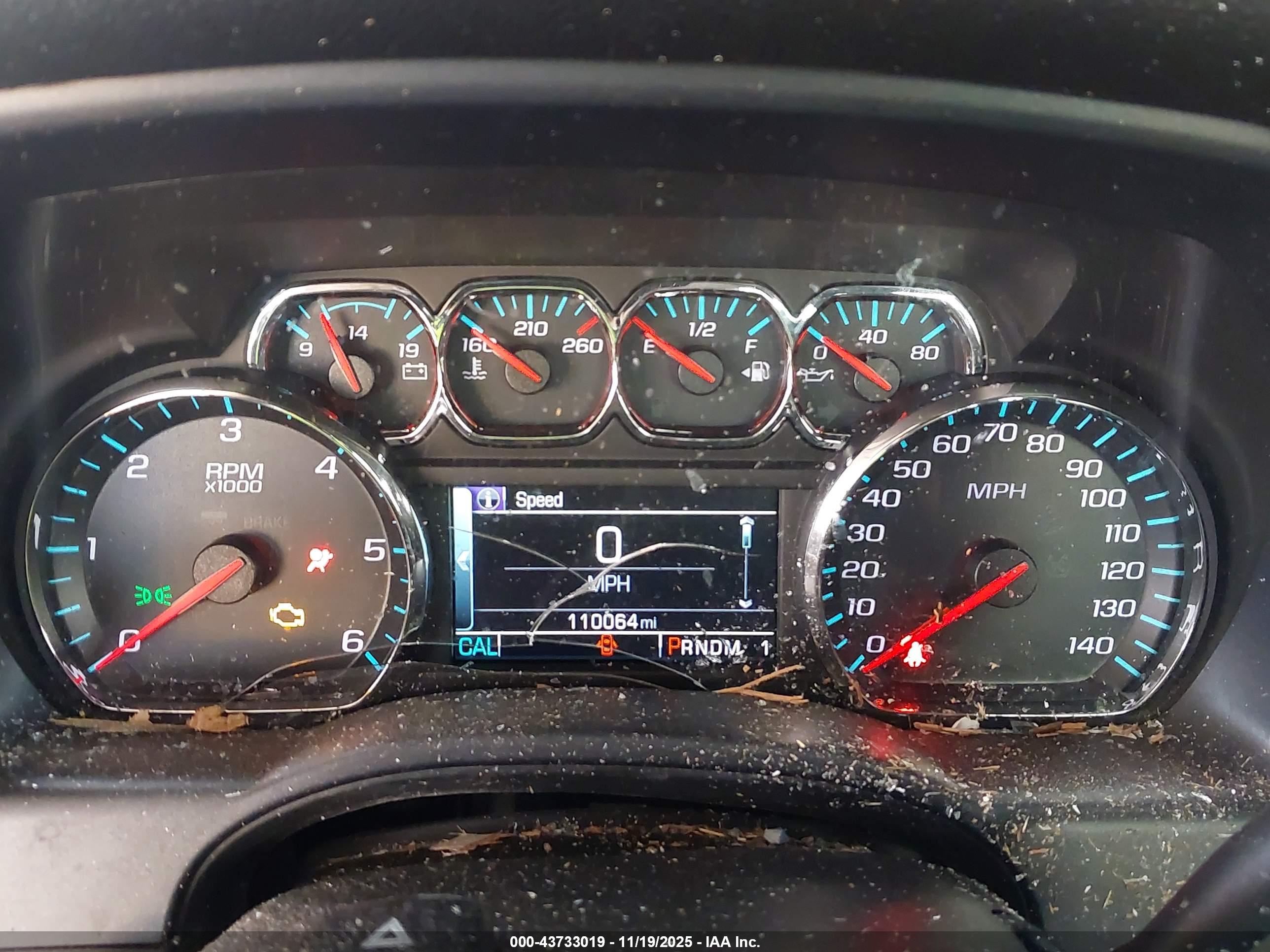 CHEVROLET SILVERADO image 7