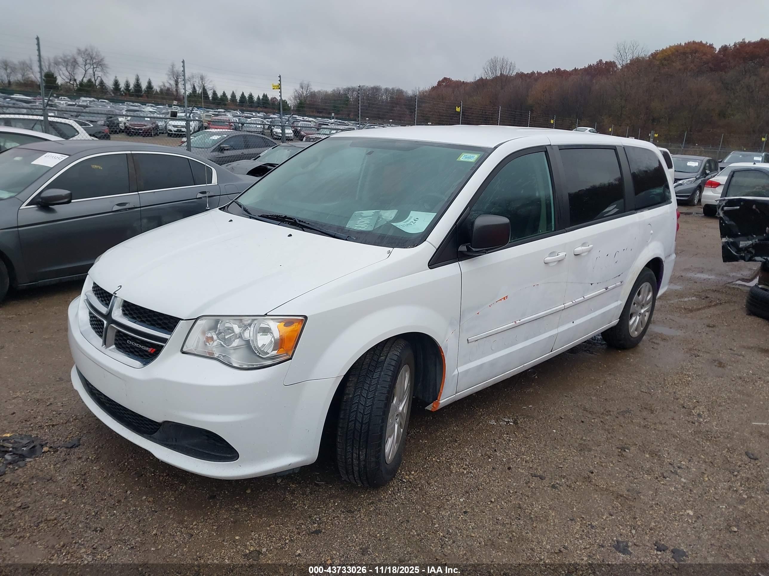 DODGE GRAND image 2