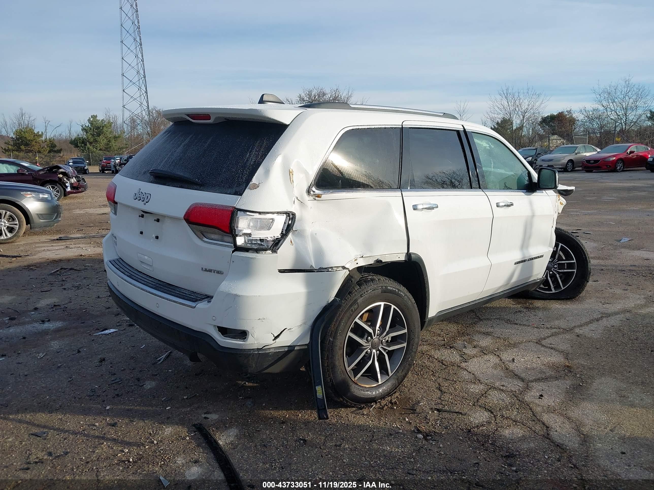 JEEP GRAND image 4