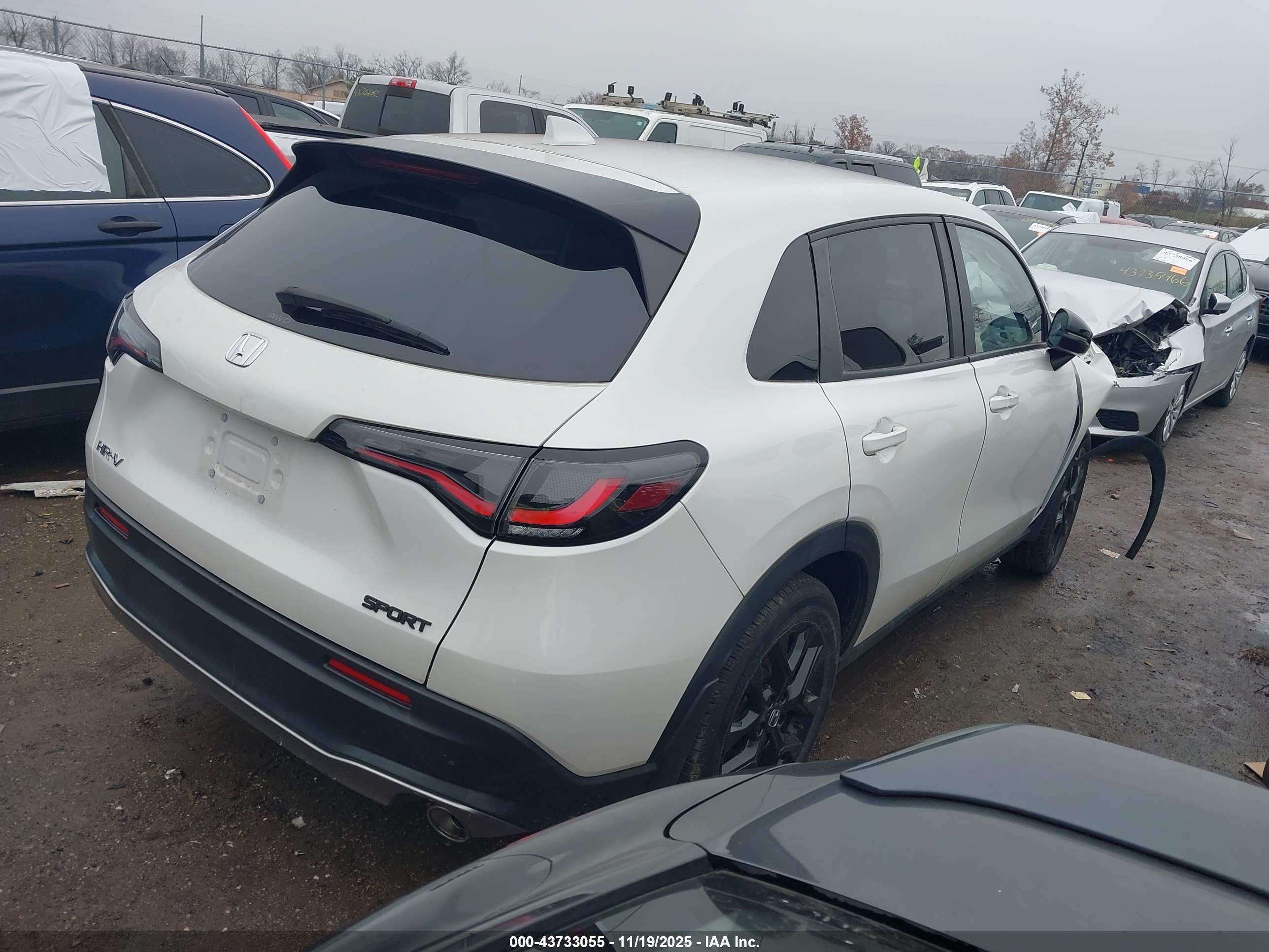 HONDA HR-V image 4