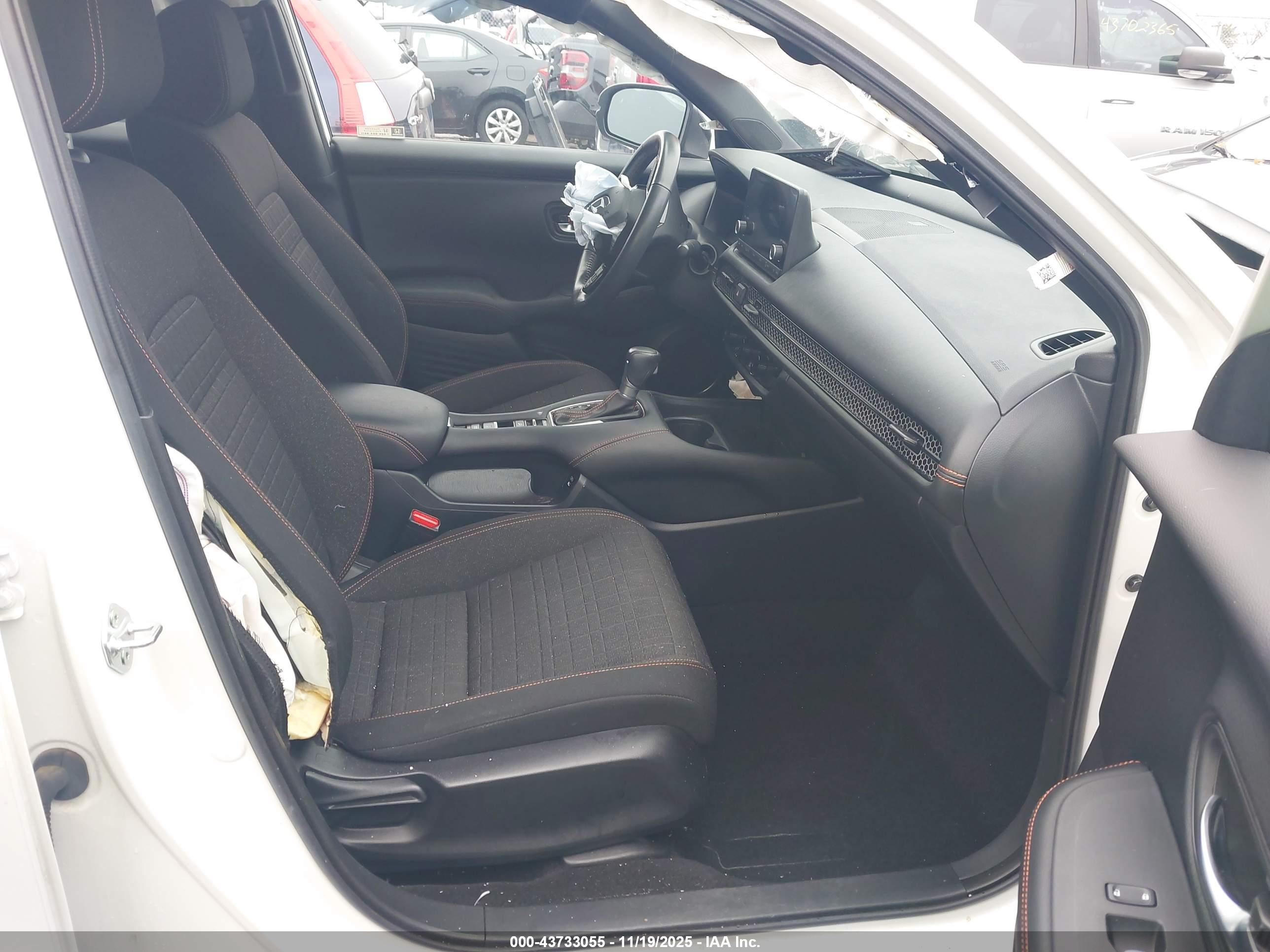 HONDA HR-V image 5