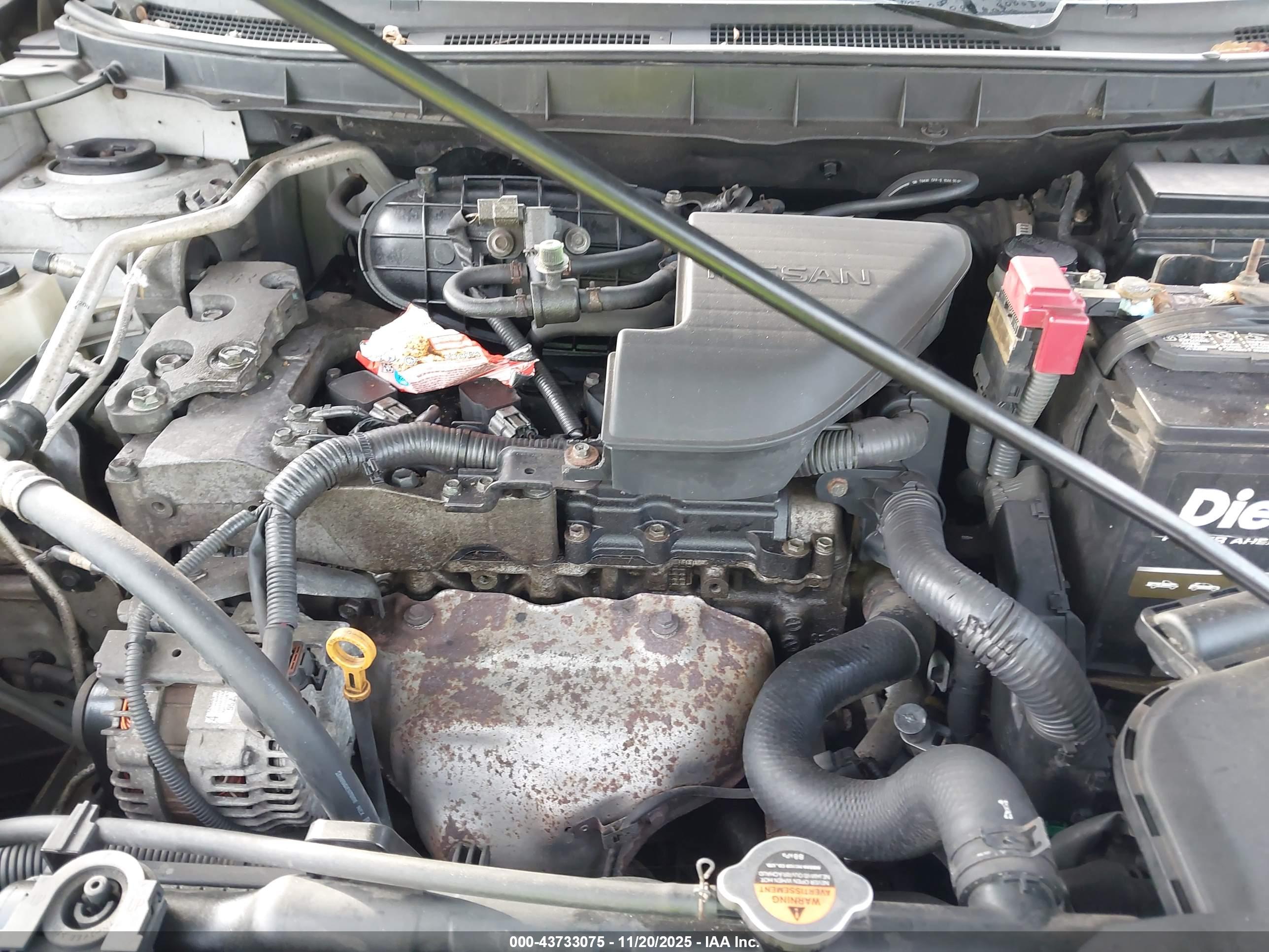NISSAN ROGUE image 10