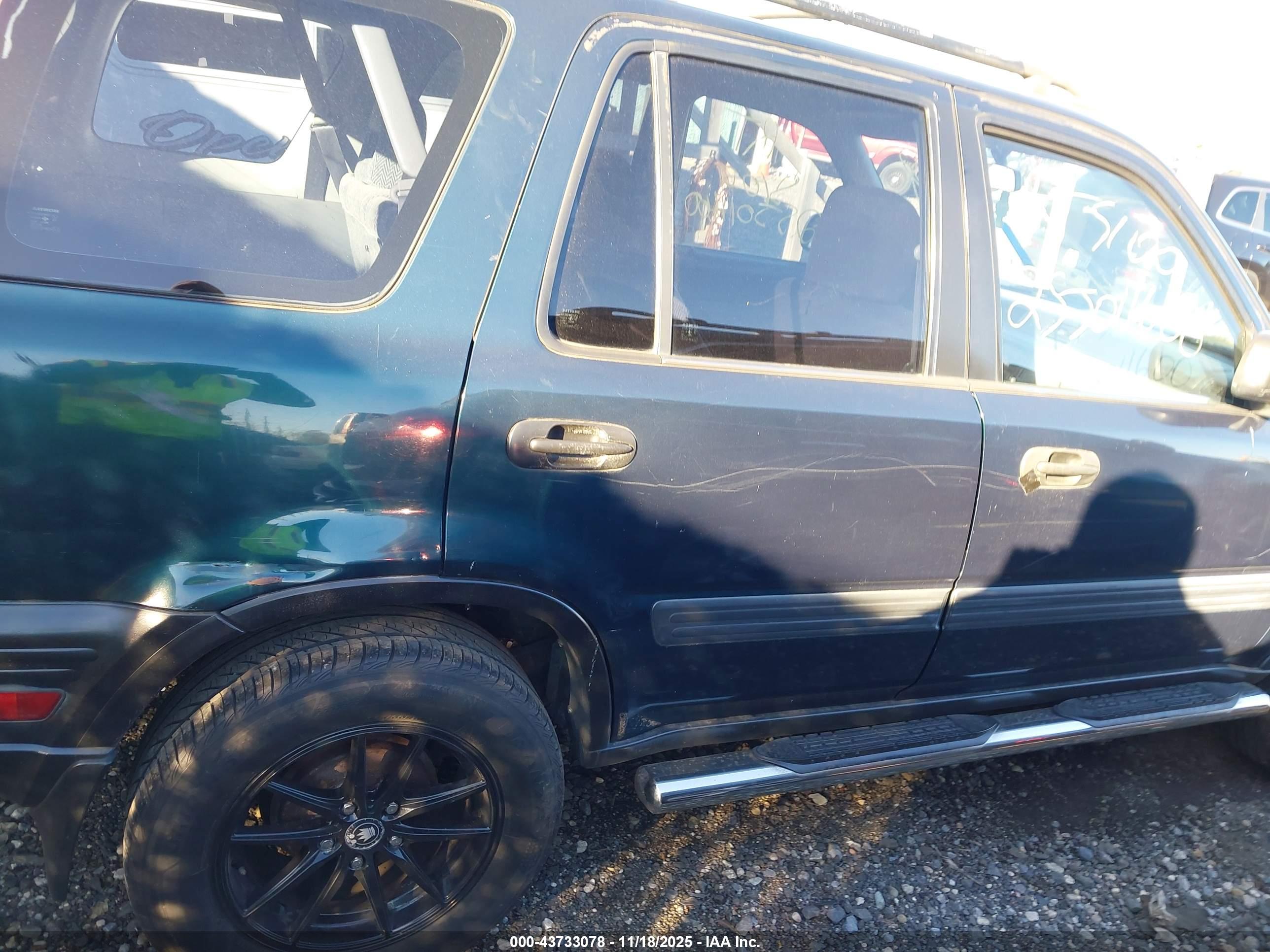 HONDA CR-V image 6