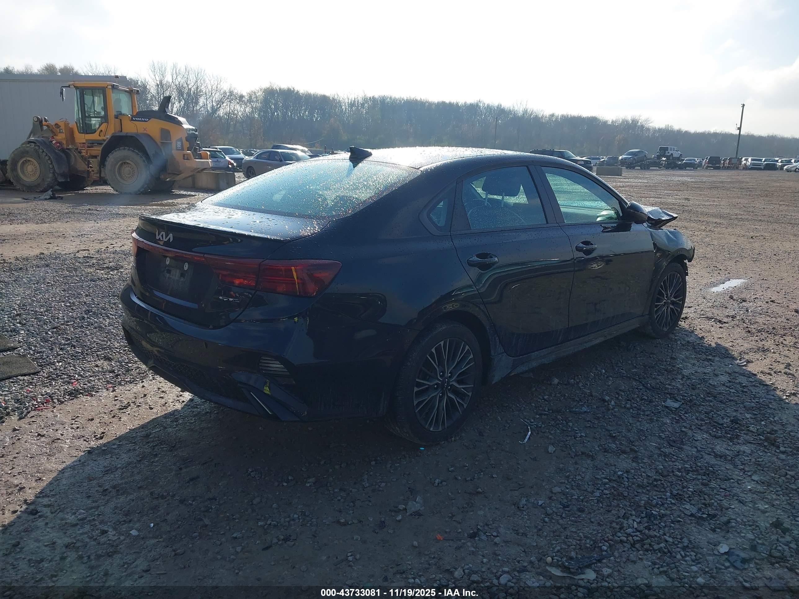 KIA FORTE image 4
