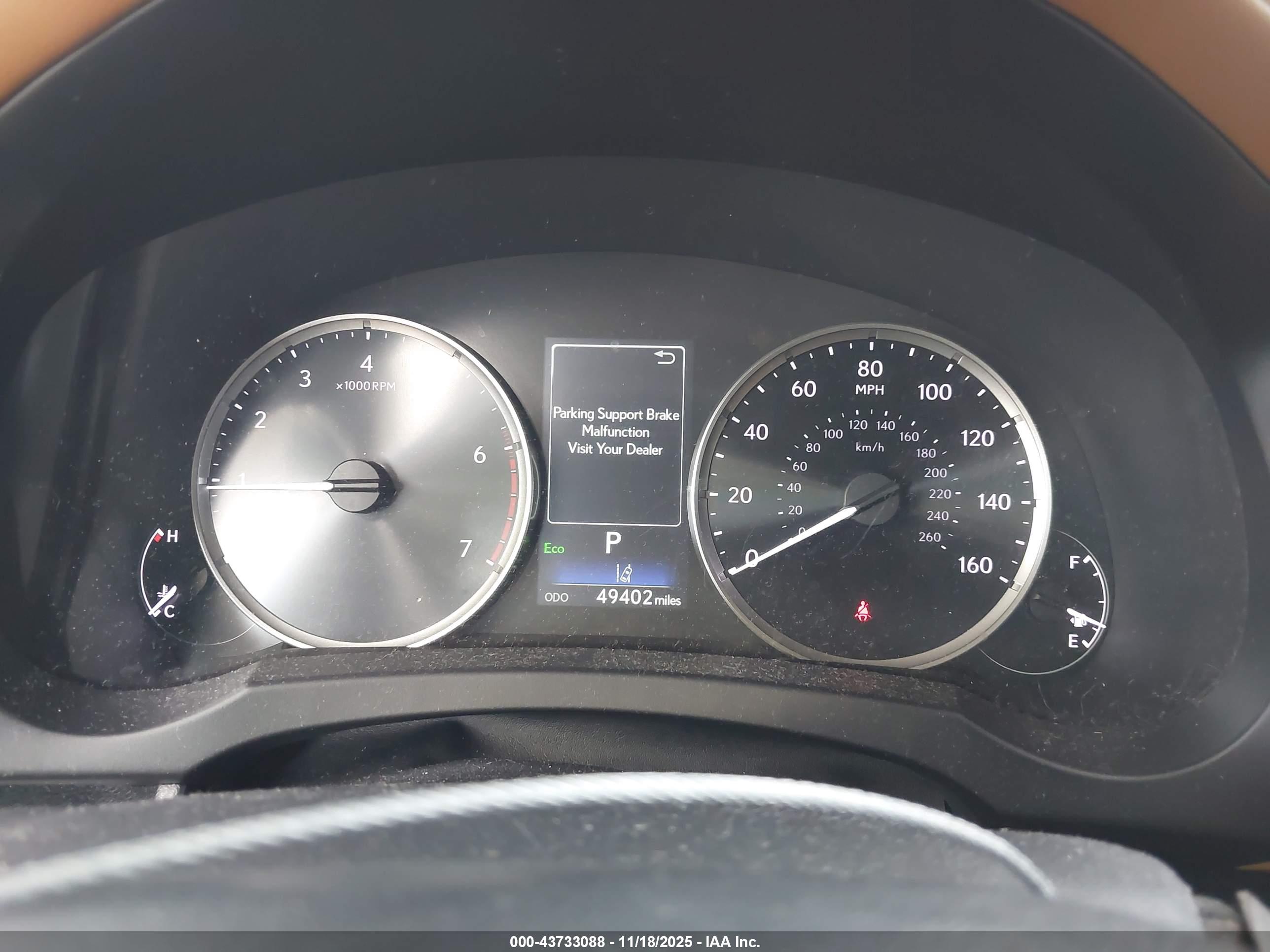 LEXUS IS image 7