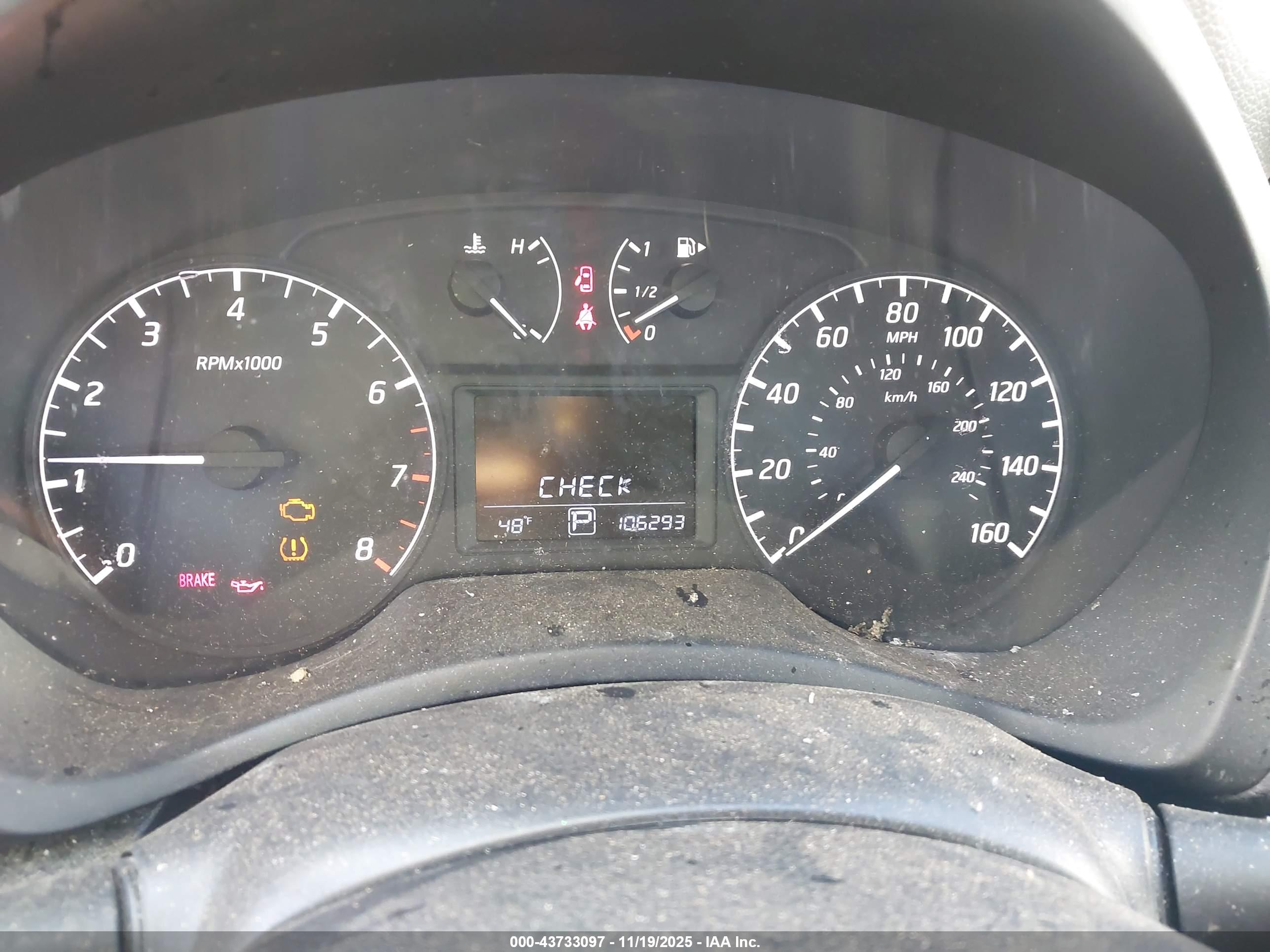 NISSAN SENTRA image 7