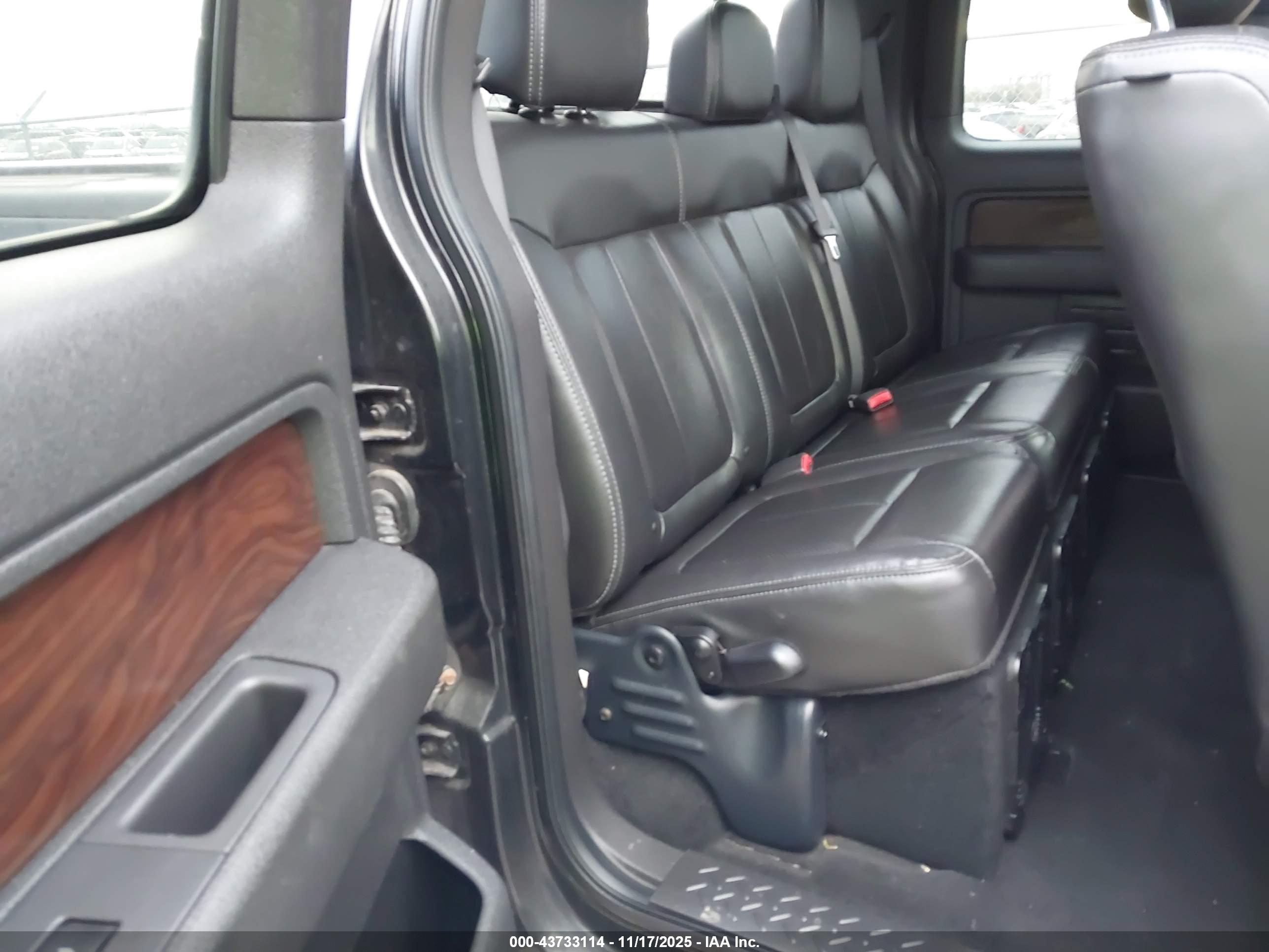 FORD F-150 image 8