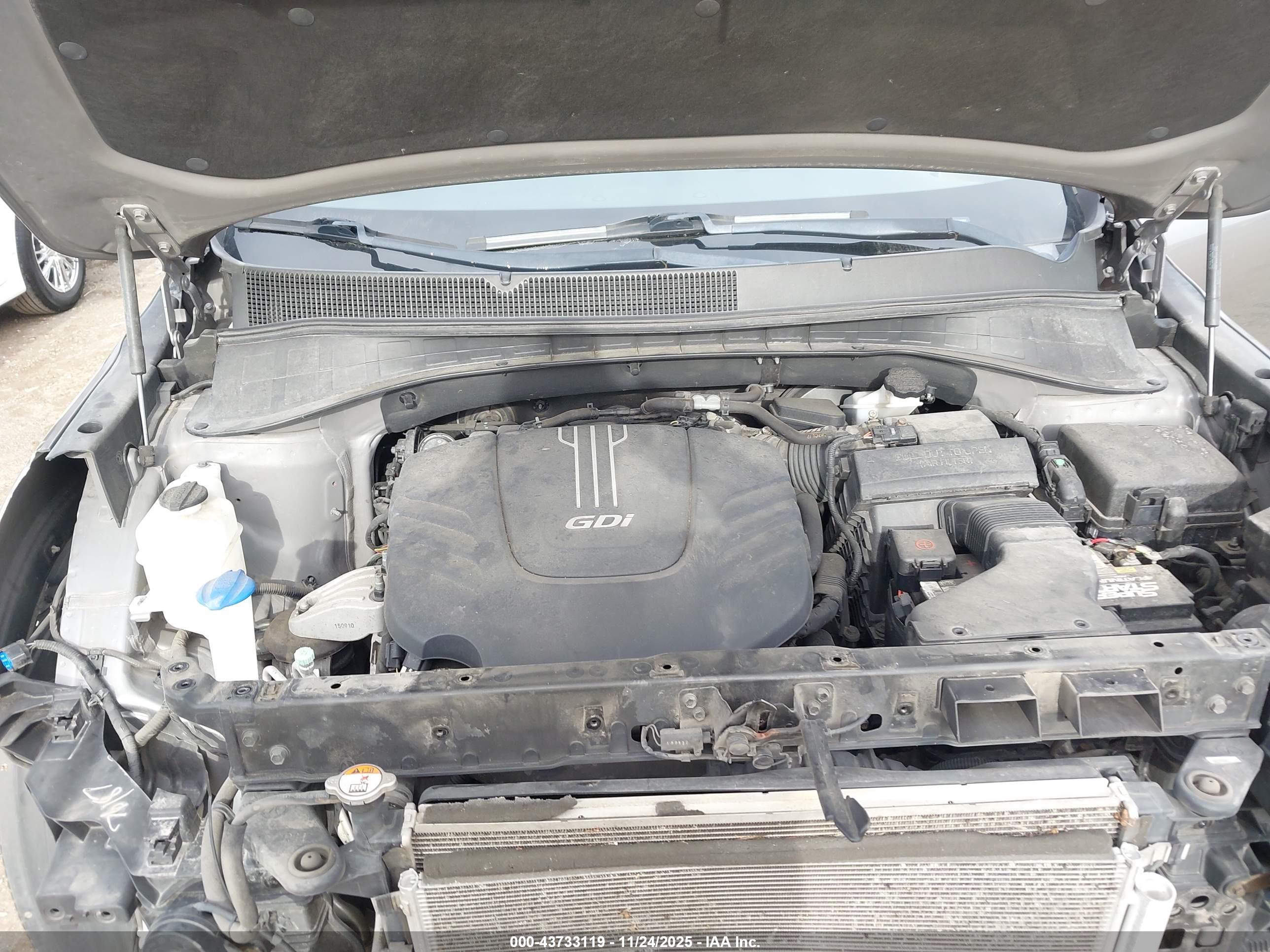 KIA SORENTO image 10