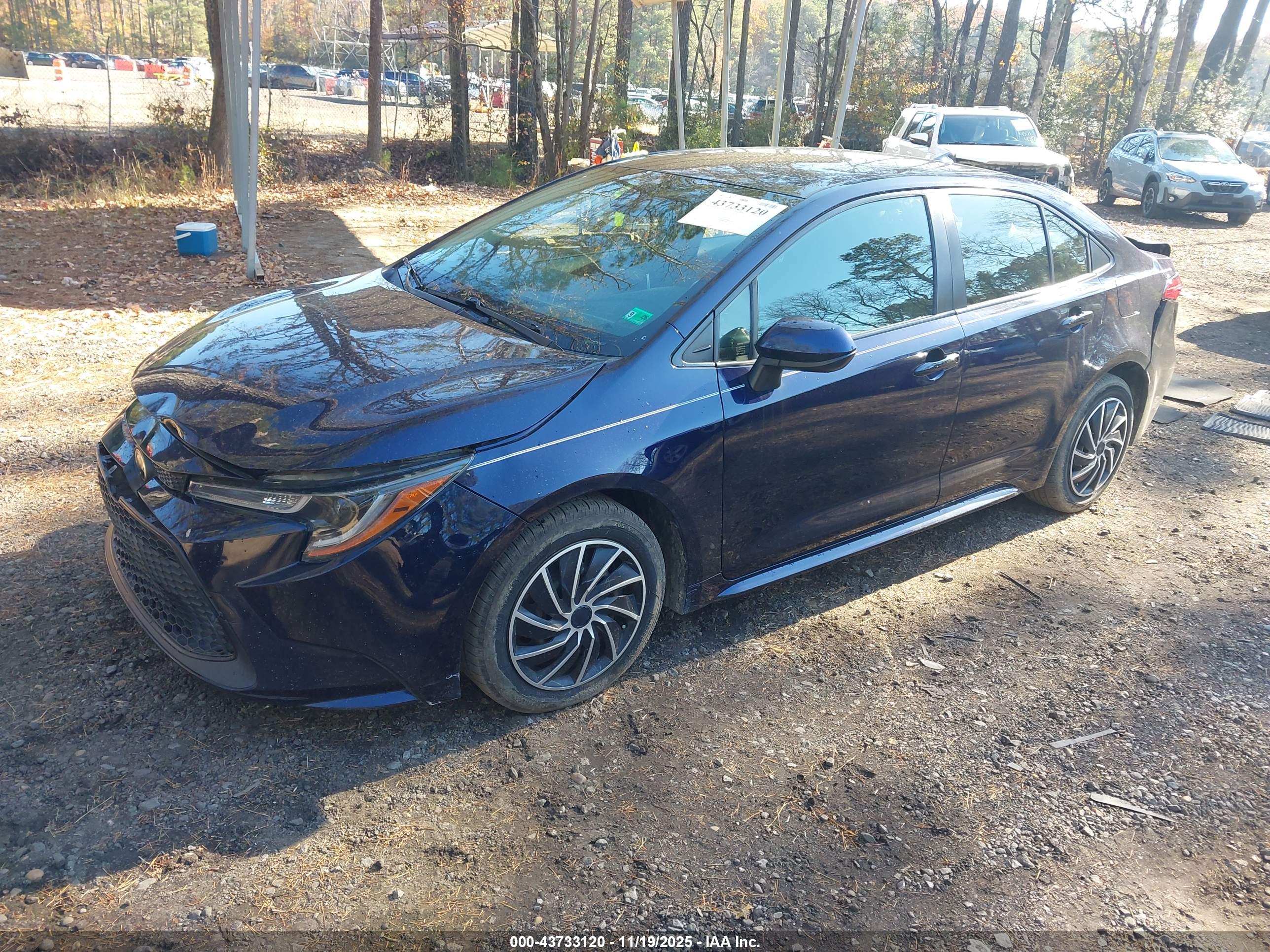 TOYOTA COROLLA image 2
