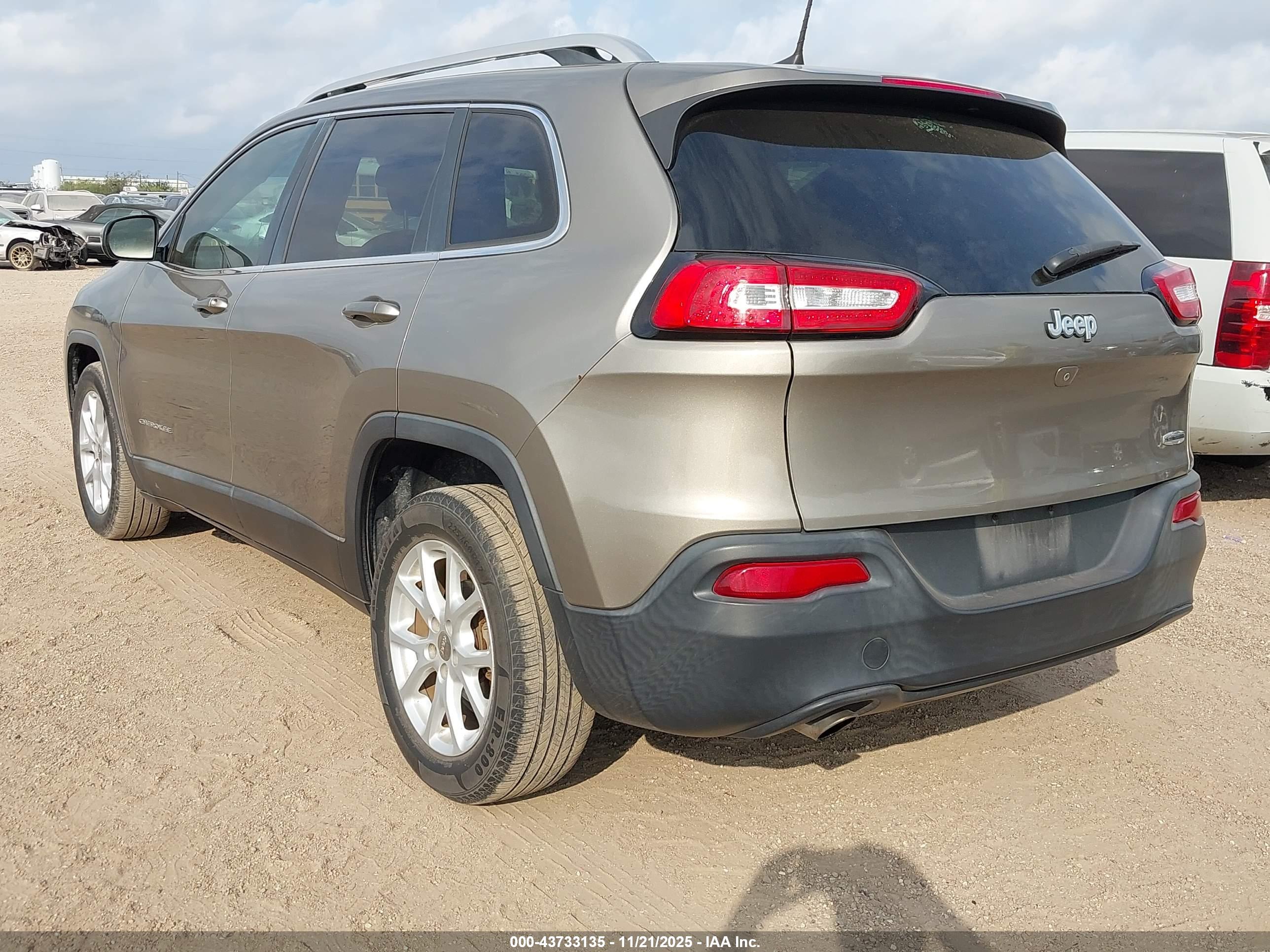 JEEP CHEROKEE image 3