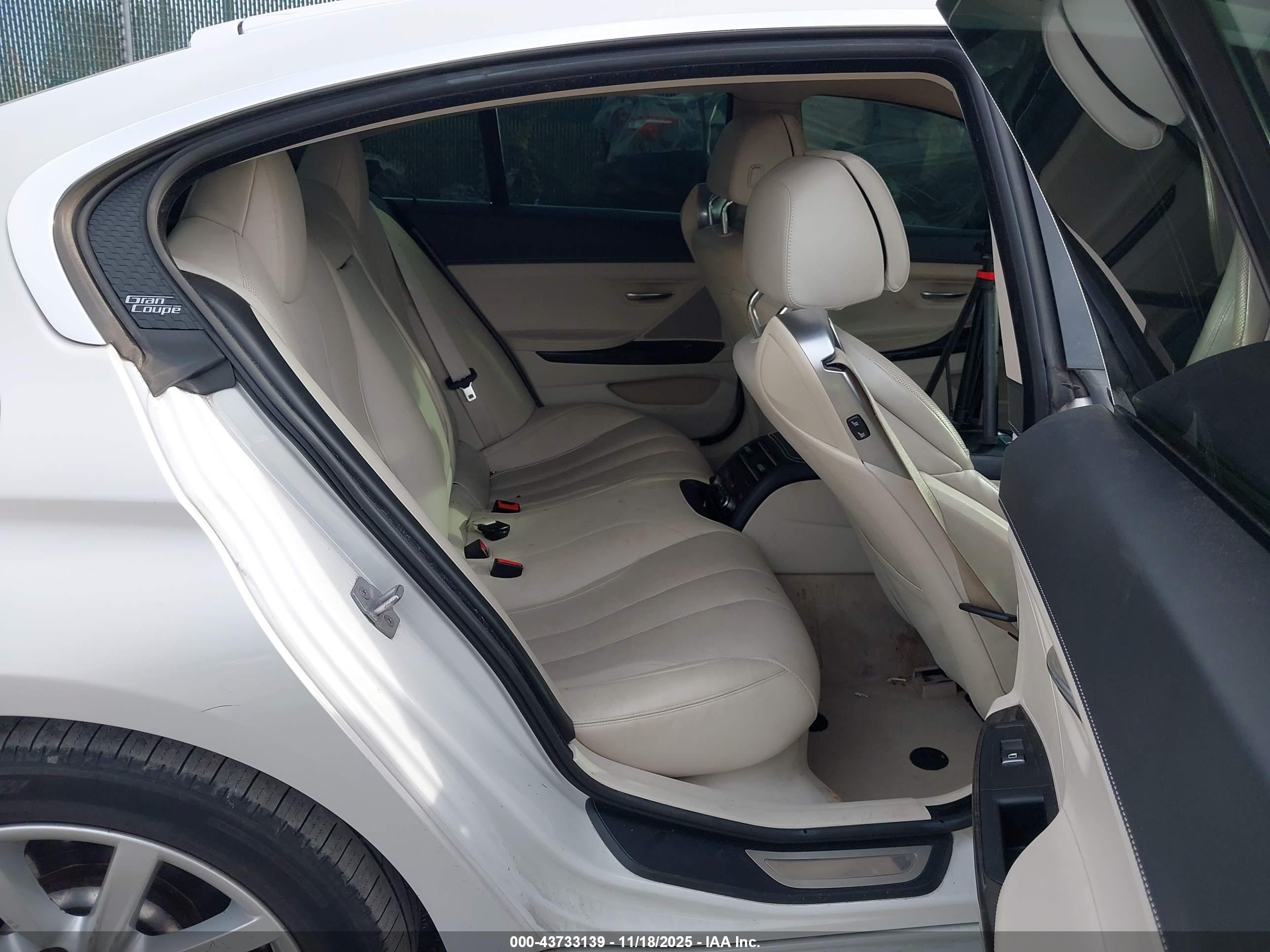 BMW 640I image 8