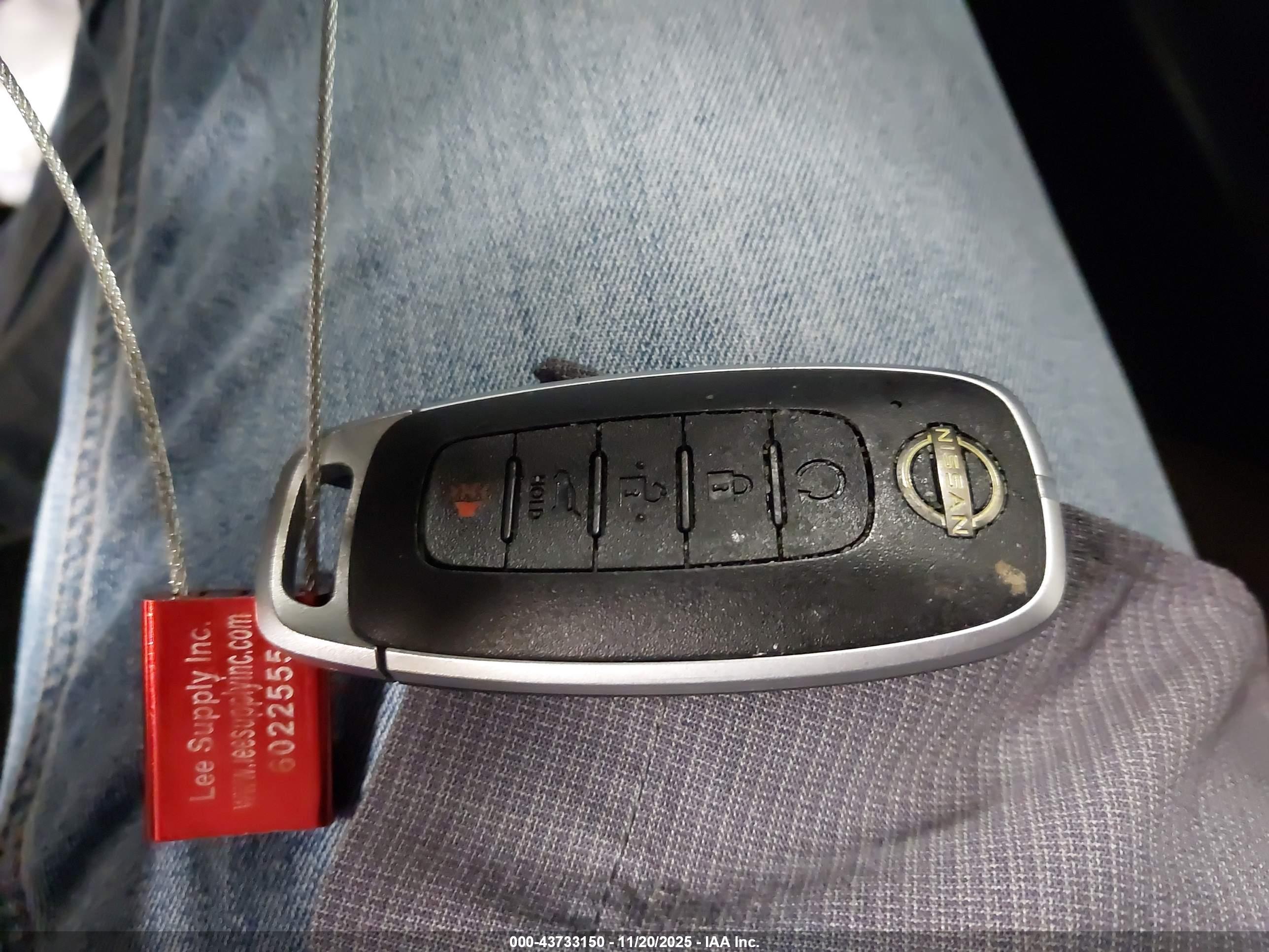 NISSAN PATHFINDER image 11
