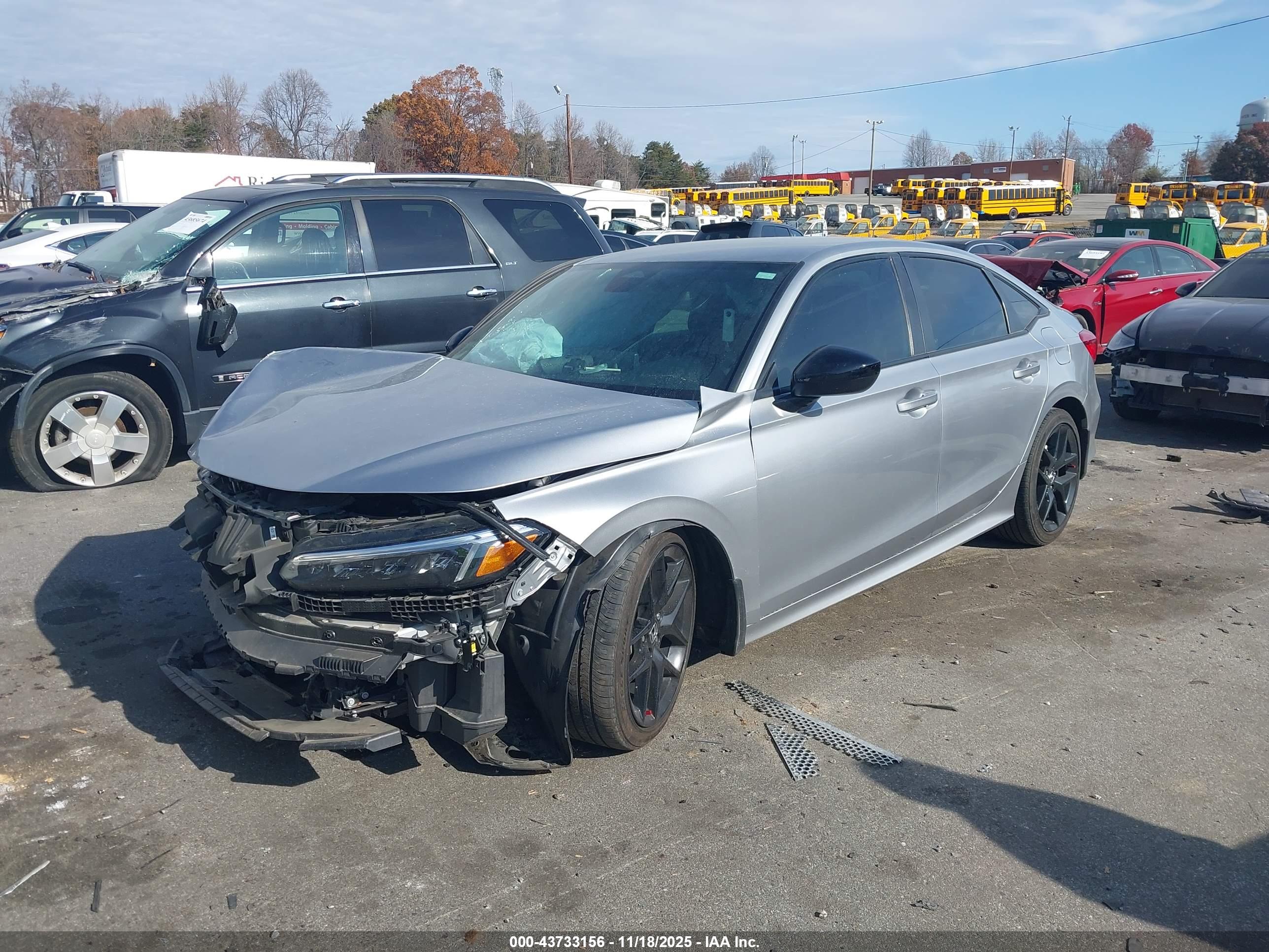 HONDA CIVIC image 2