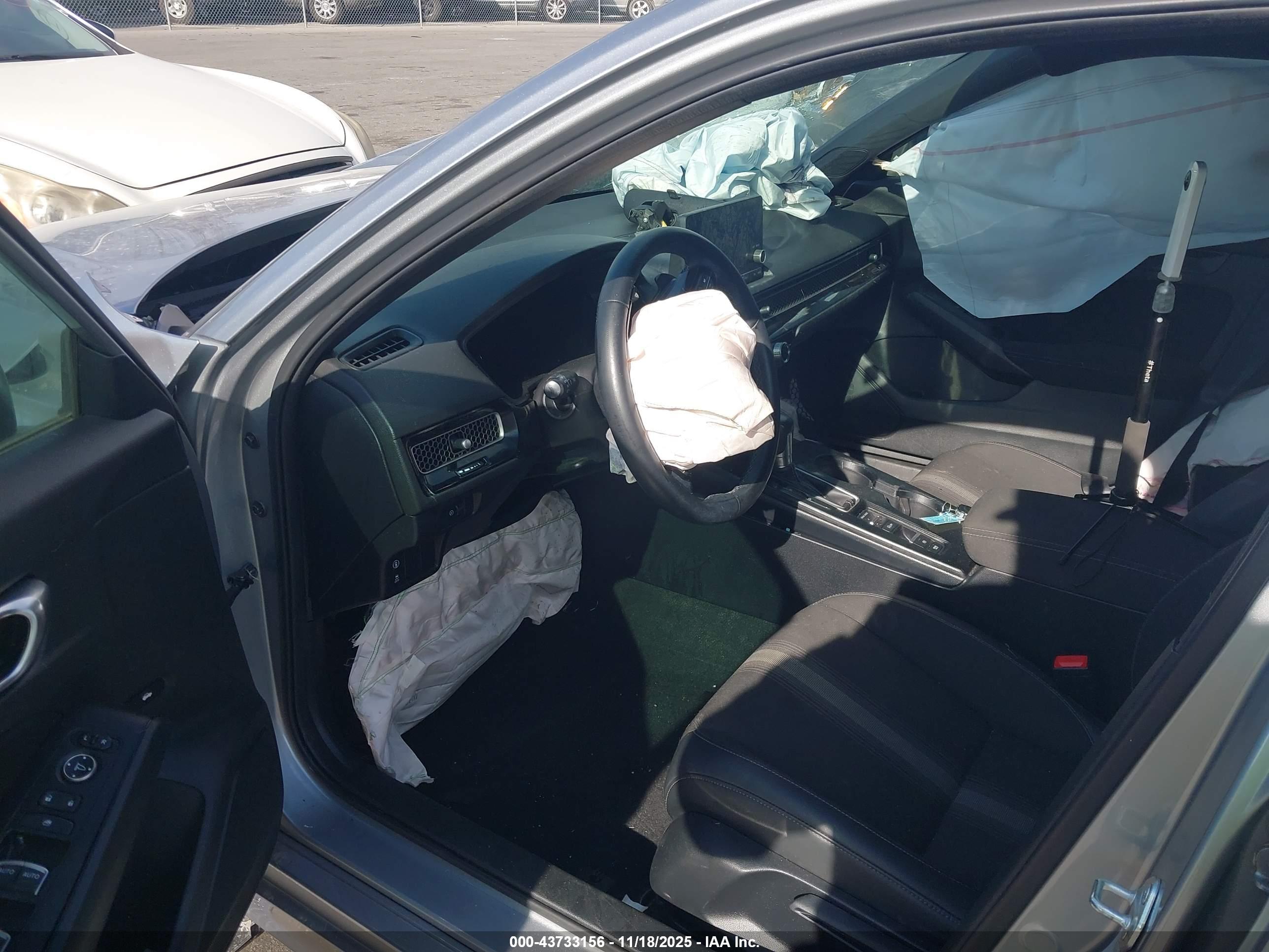 HONDA CIVIC image 5