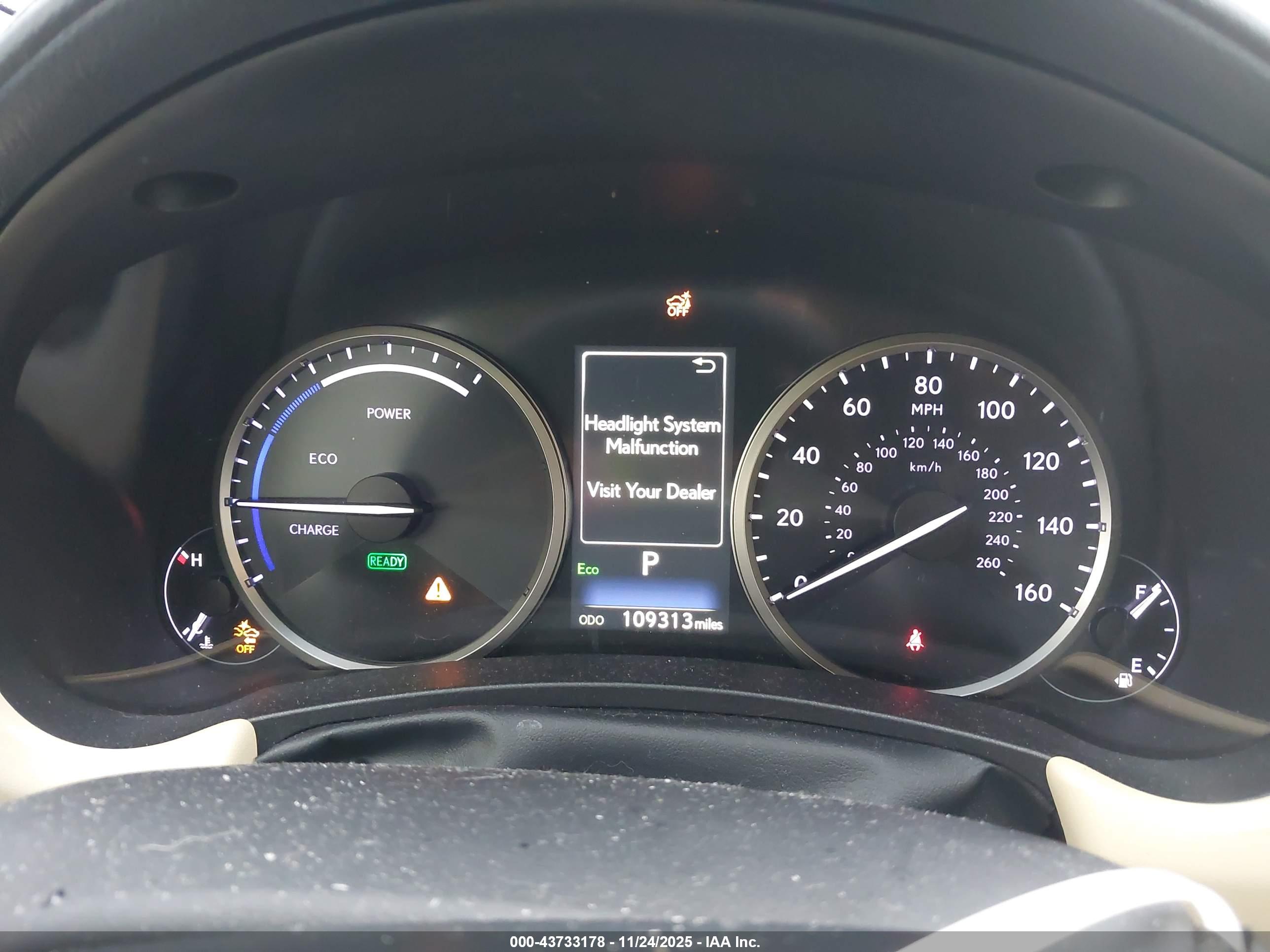 LEXUS NX image 7