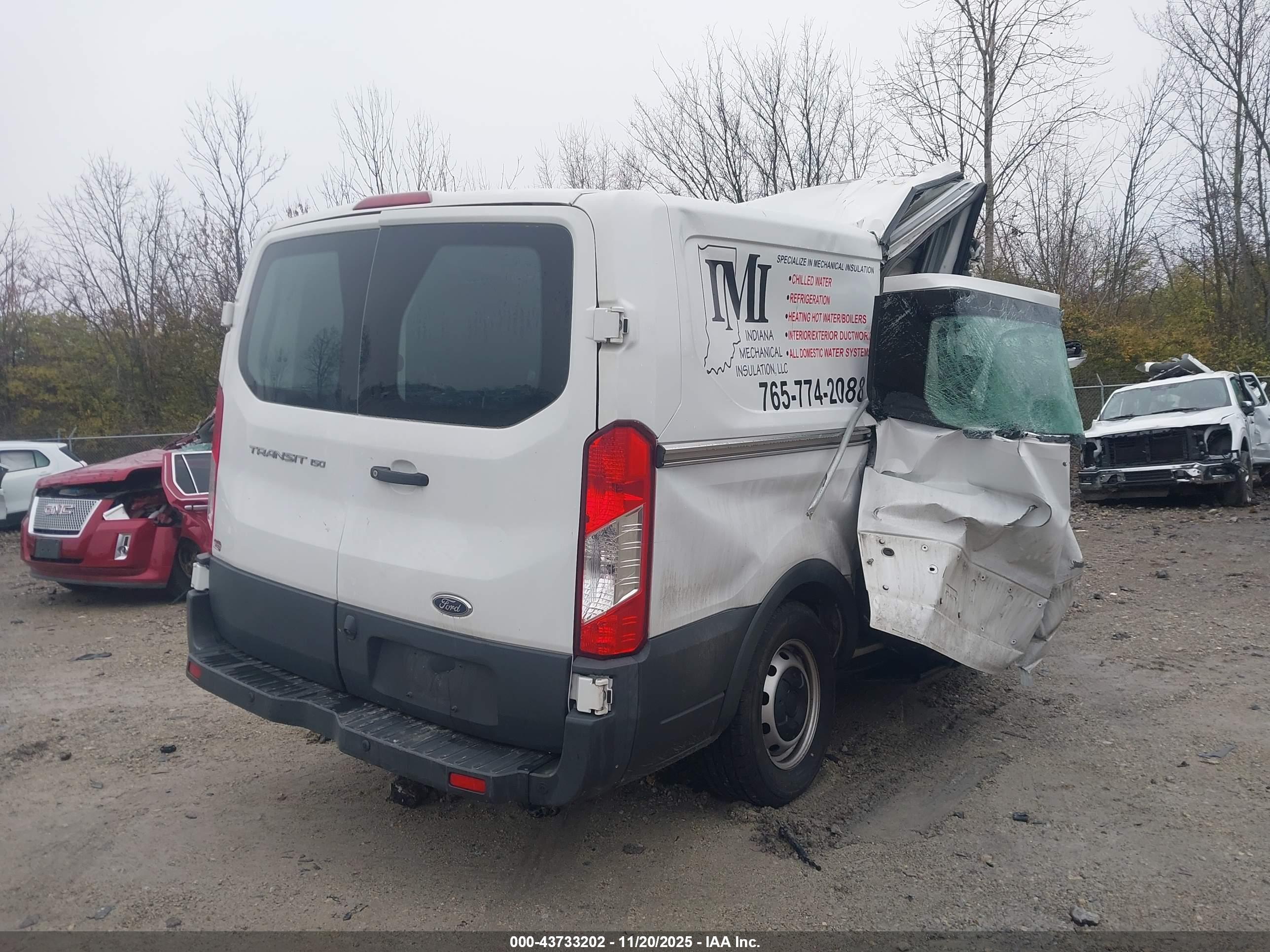 FORD TRANSIT-150 image 4