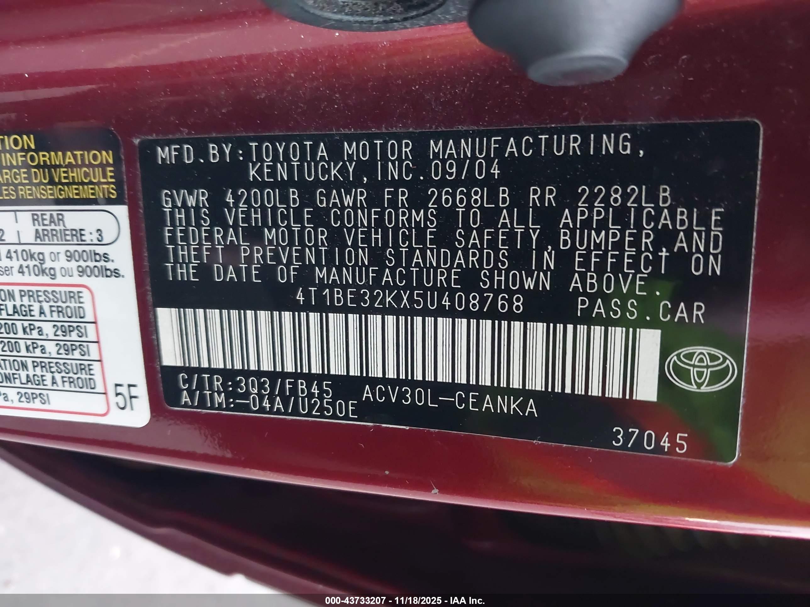 TOYOTA CAMRY image 9