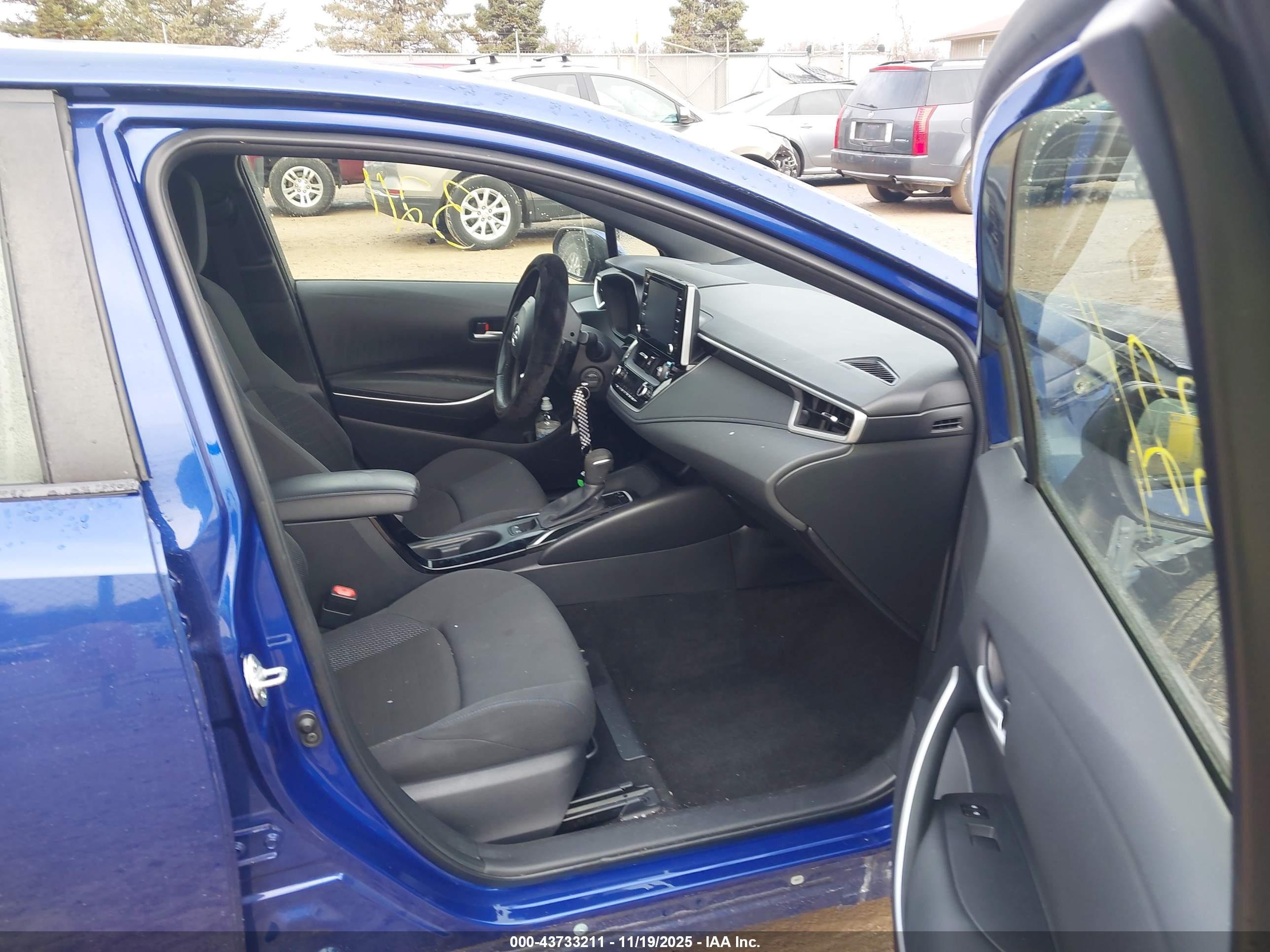 TOYOTA COROLLA image 5