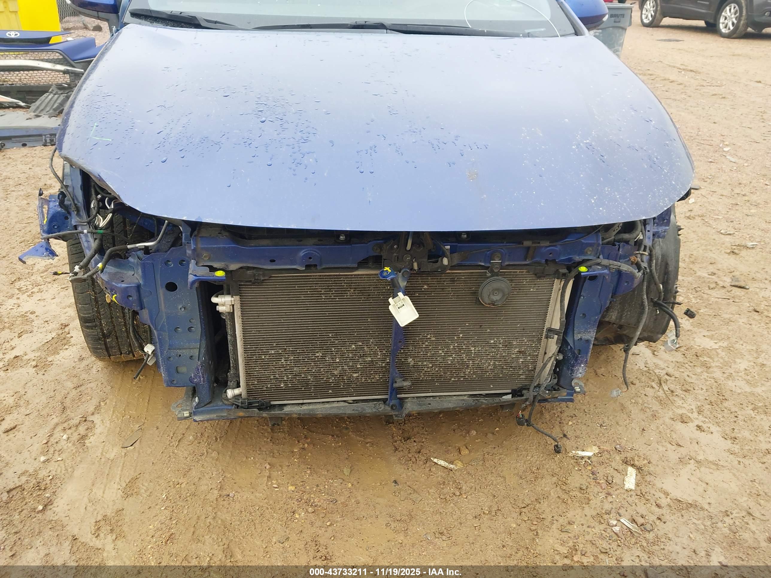 TOYOTA COROLLA image 6