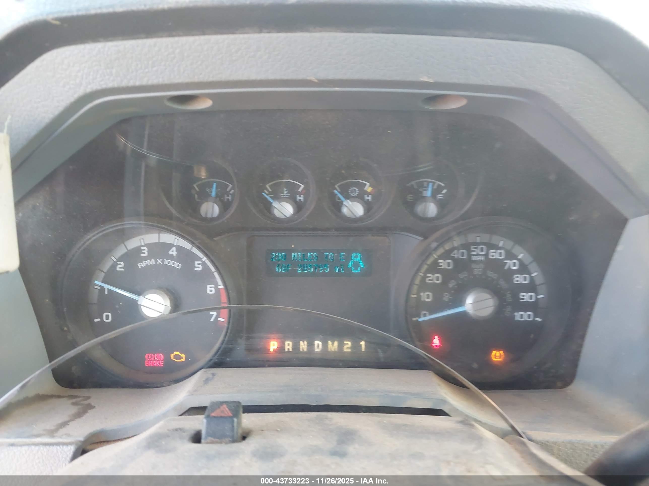 FORD F-350 image 7