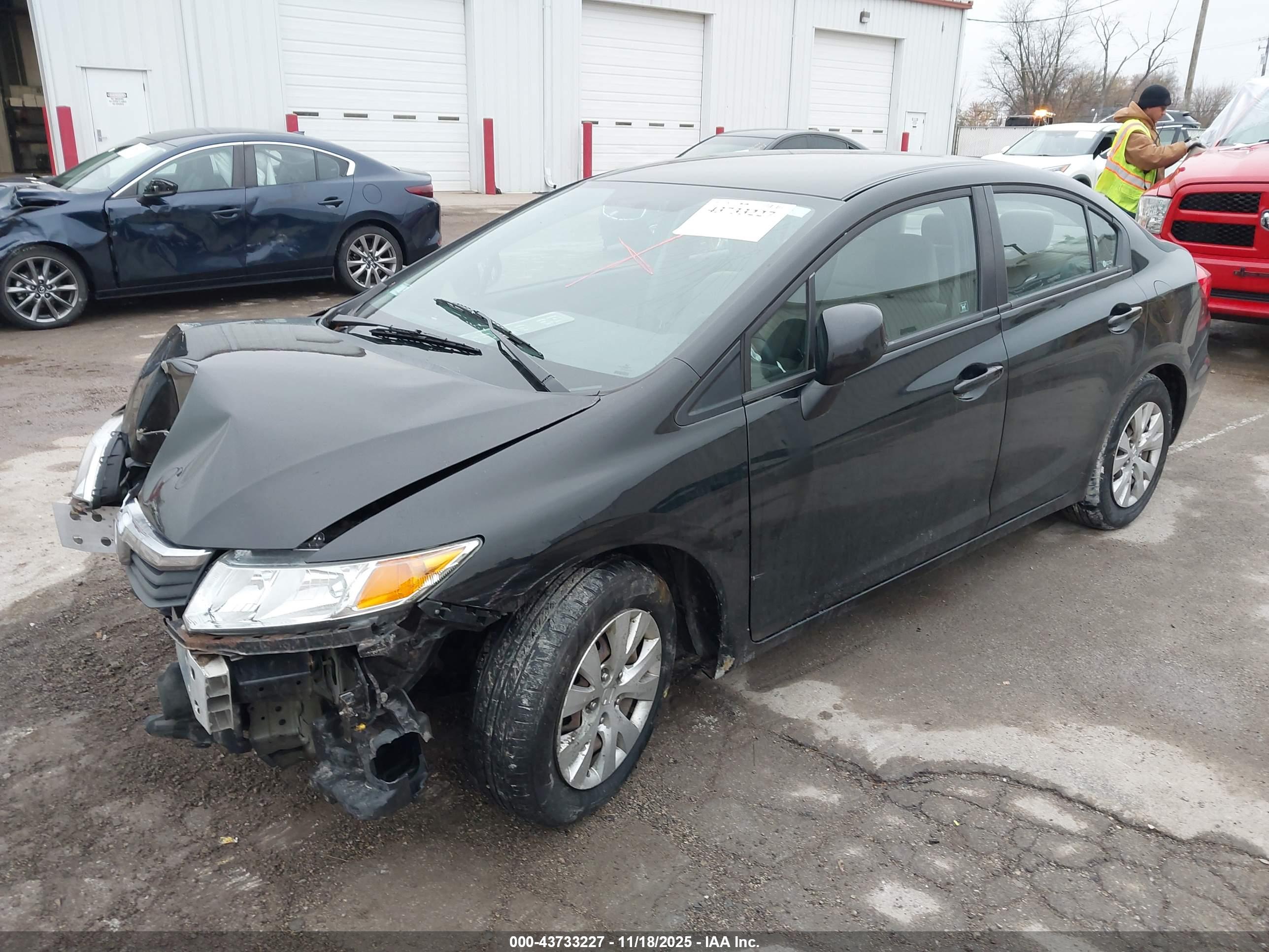 HONDA CIVIC image 2