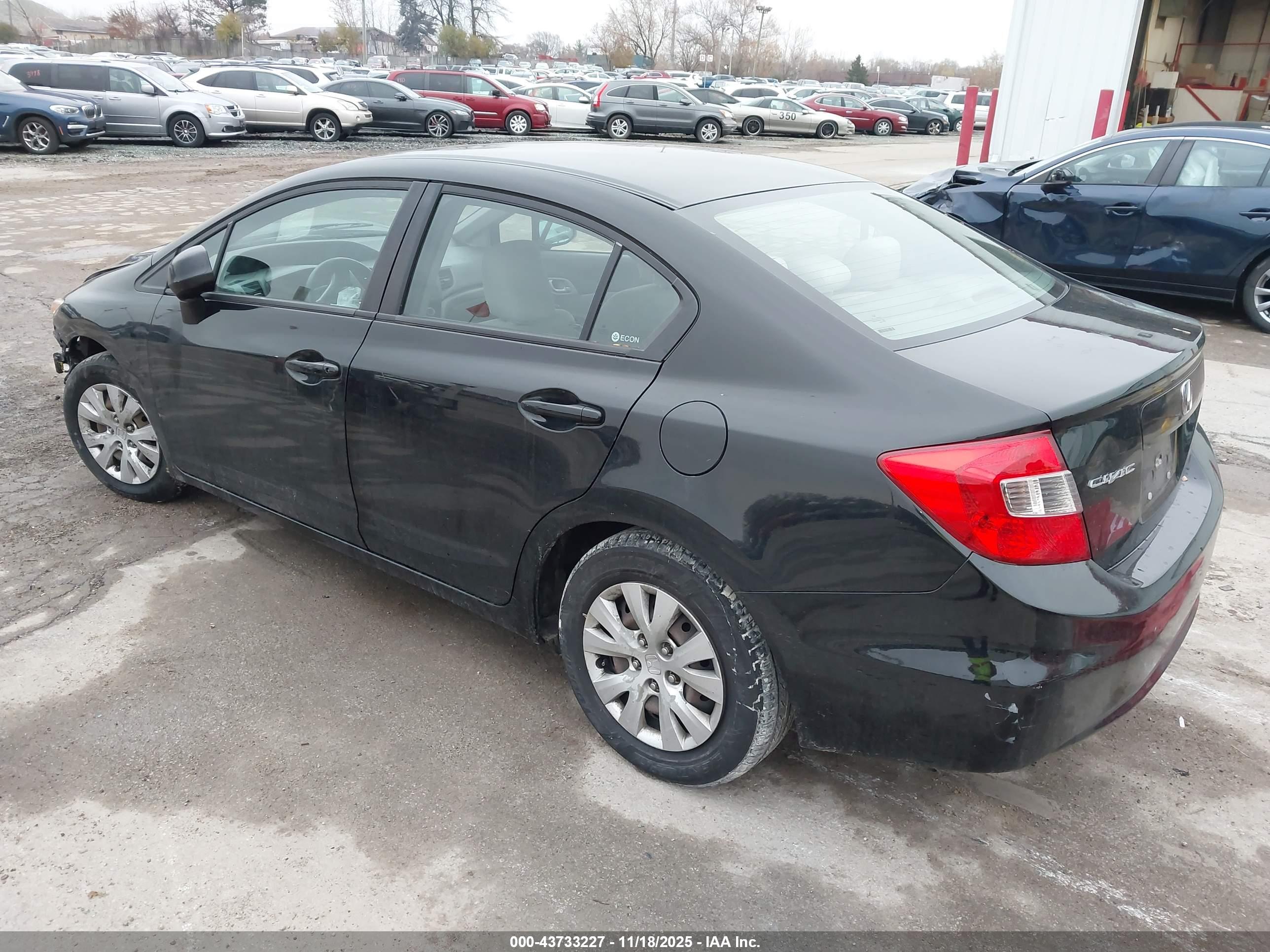 HONDA CIVIC image 3