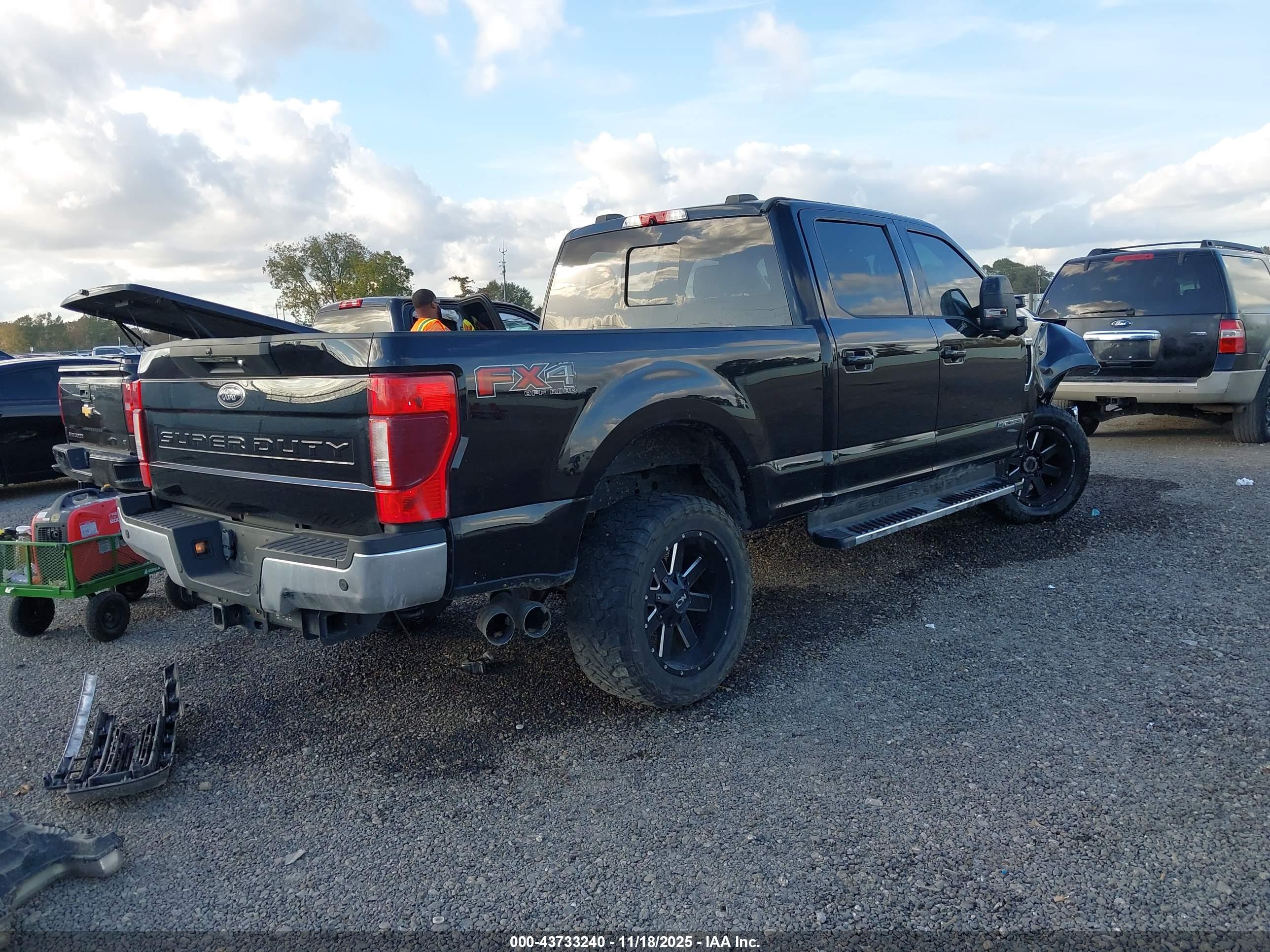 FORD F-250 image 4