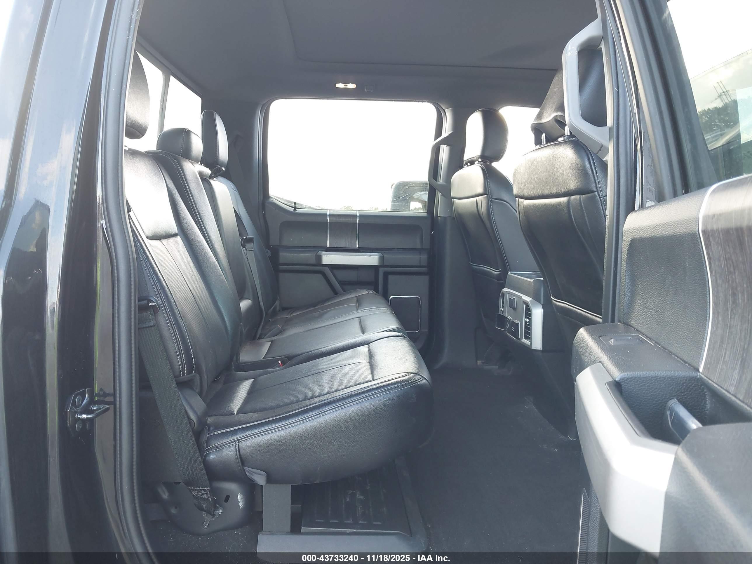 FORD F-250 image 8