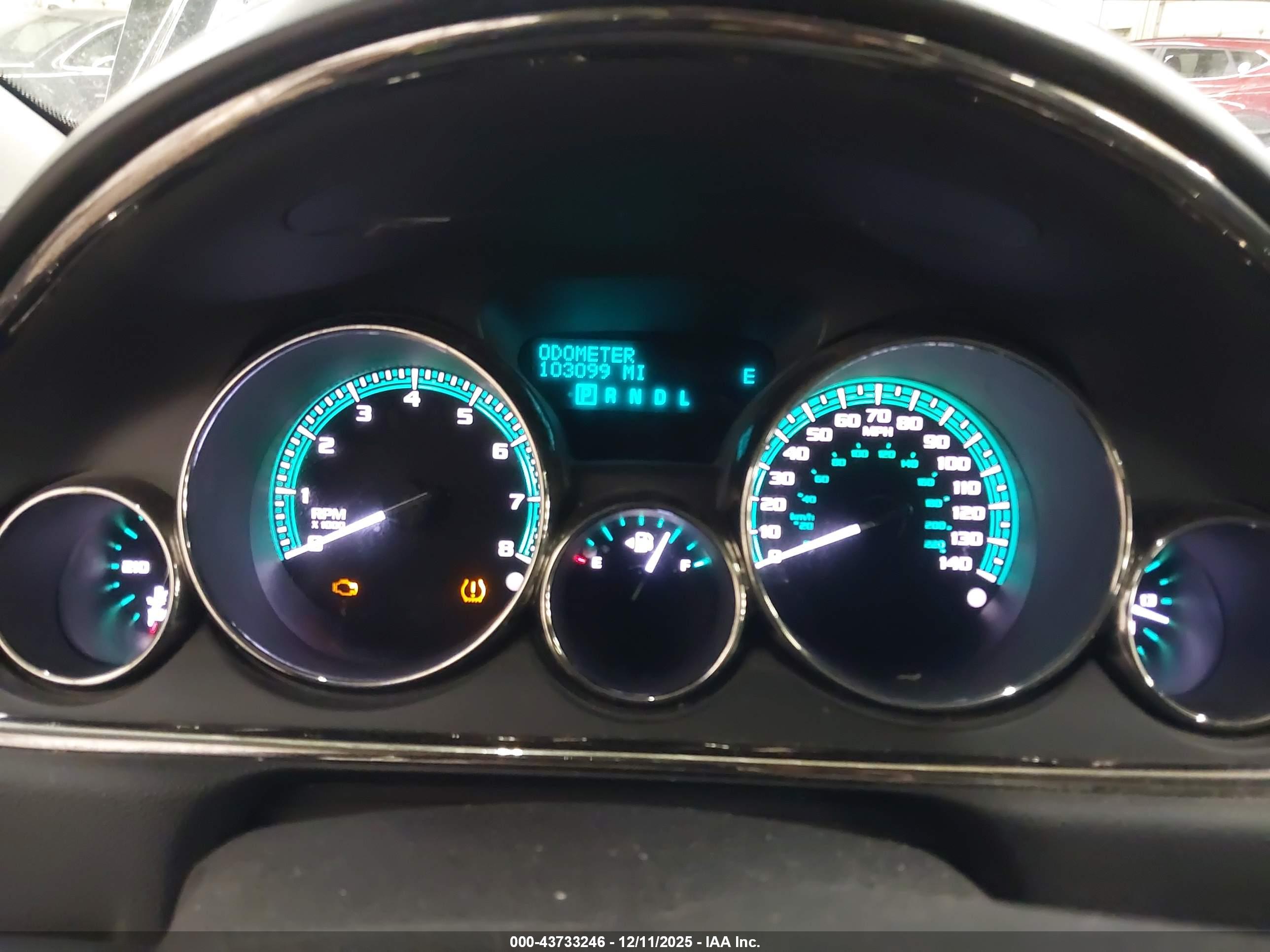 BUICK ENCLAVE image 7