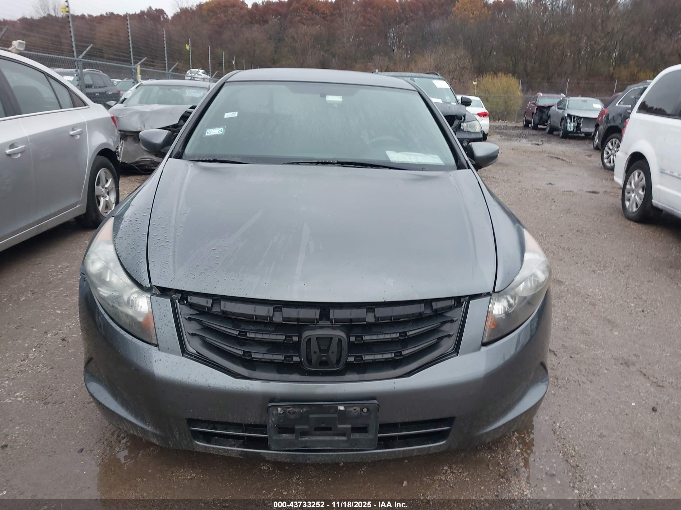 HONDA ACCORD image 6