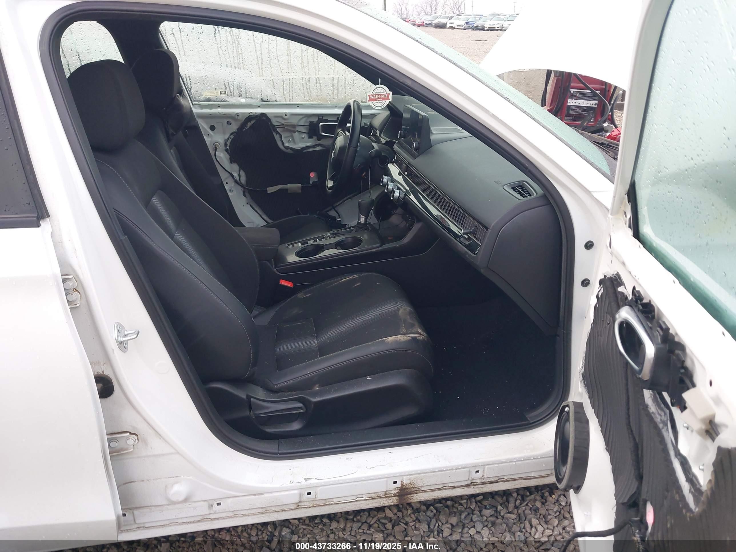 HONDA CIVIC image 5