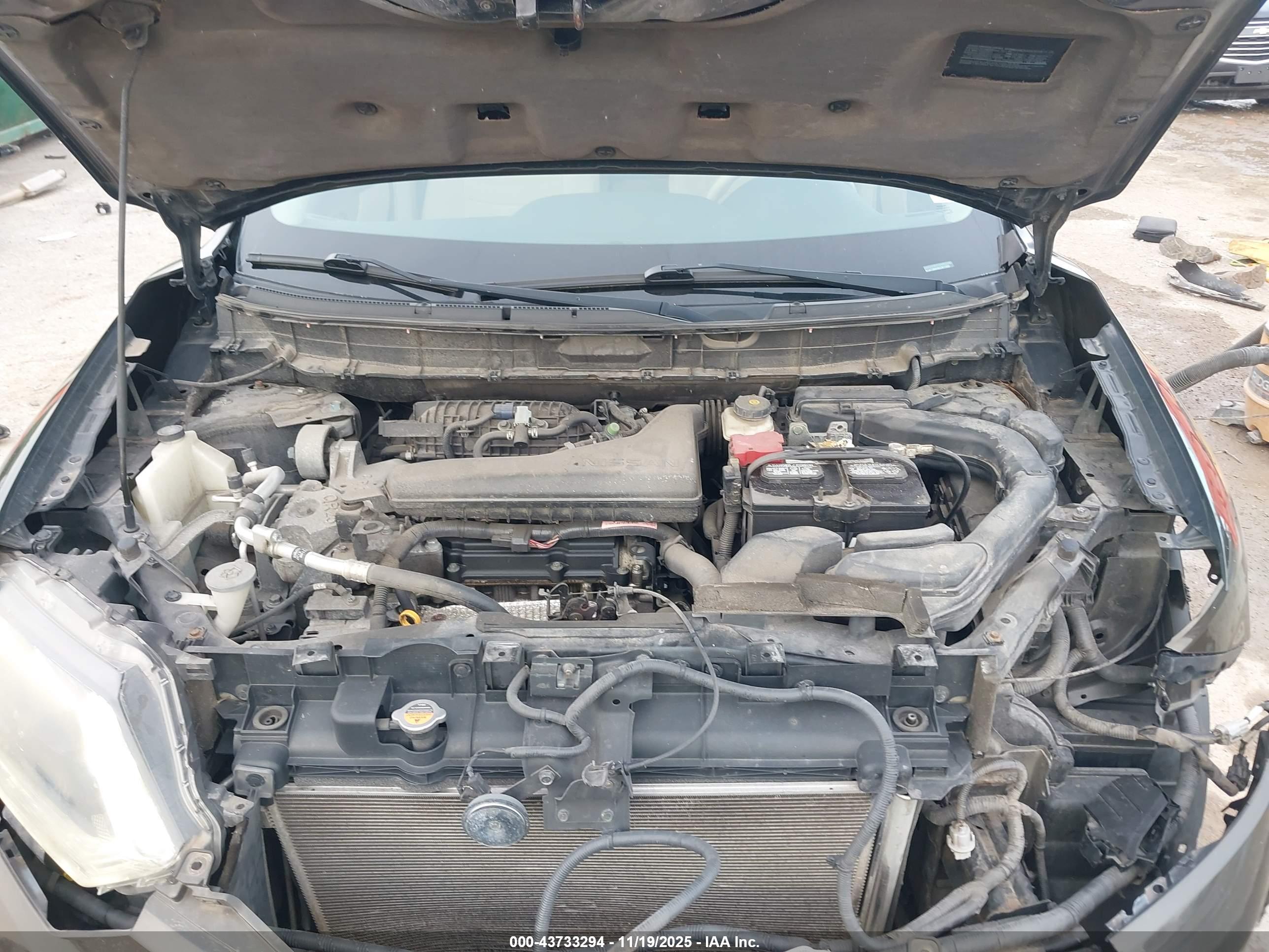 NISSAN ROGUE image 10