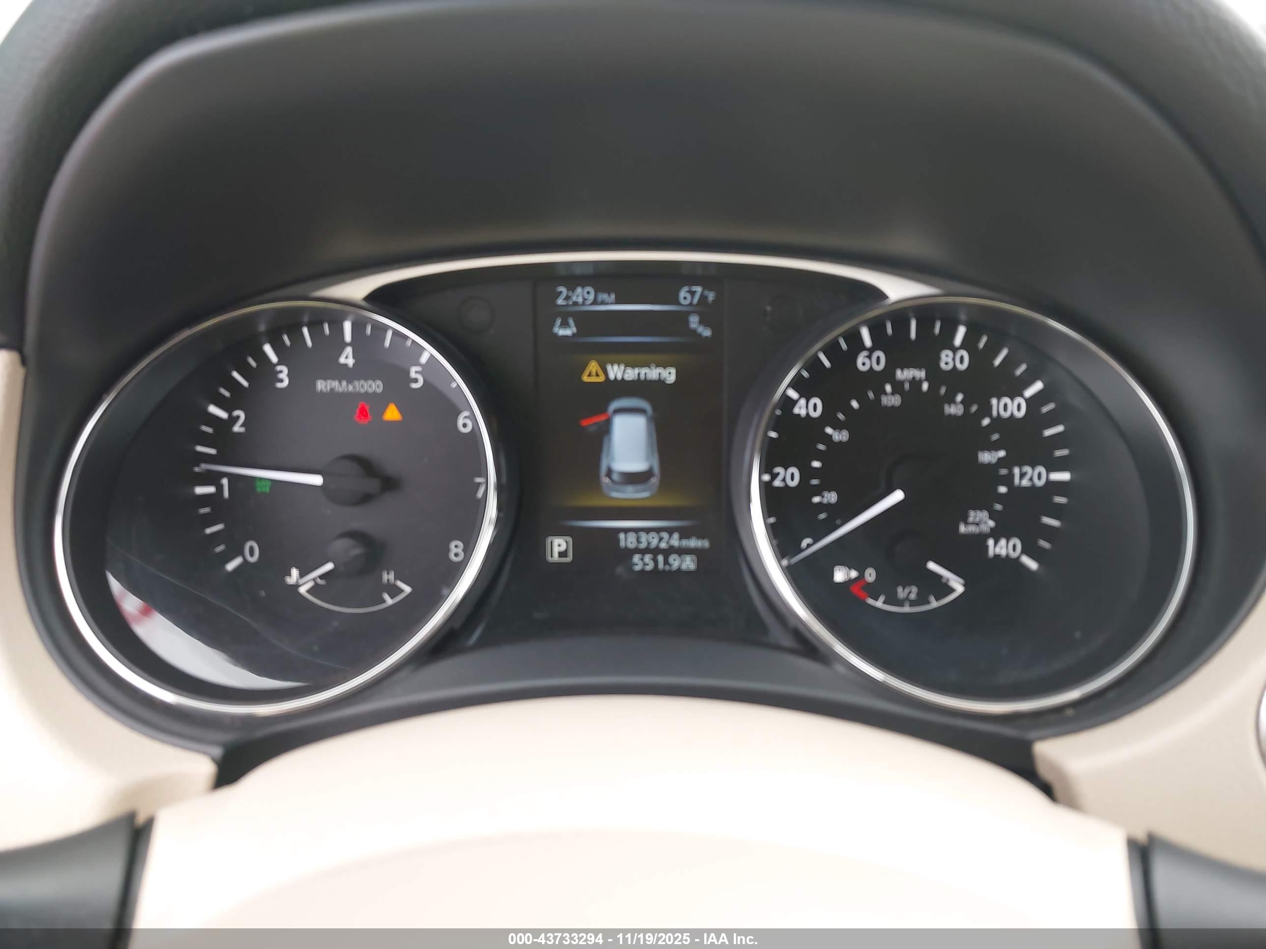 NISSAN ROGUE image 7