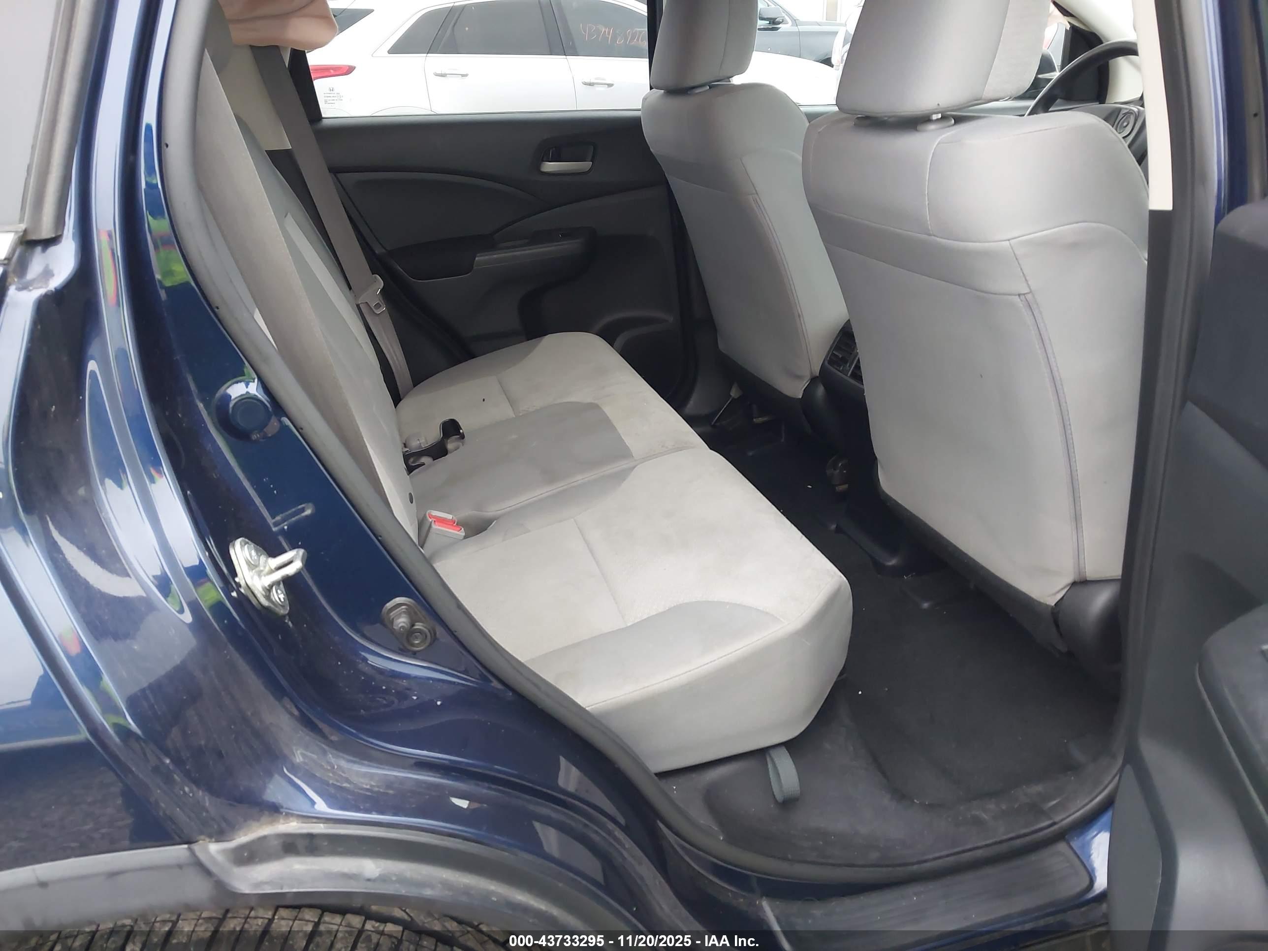 HONDA CR-V image 8