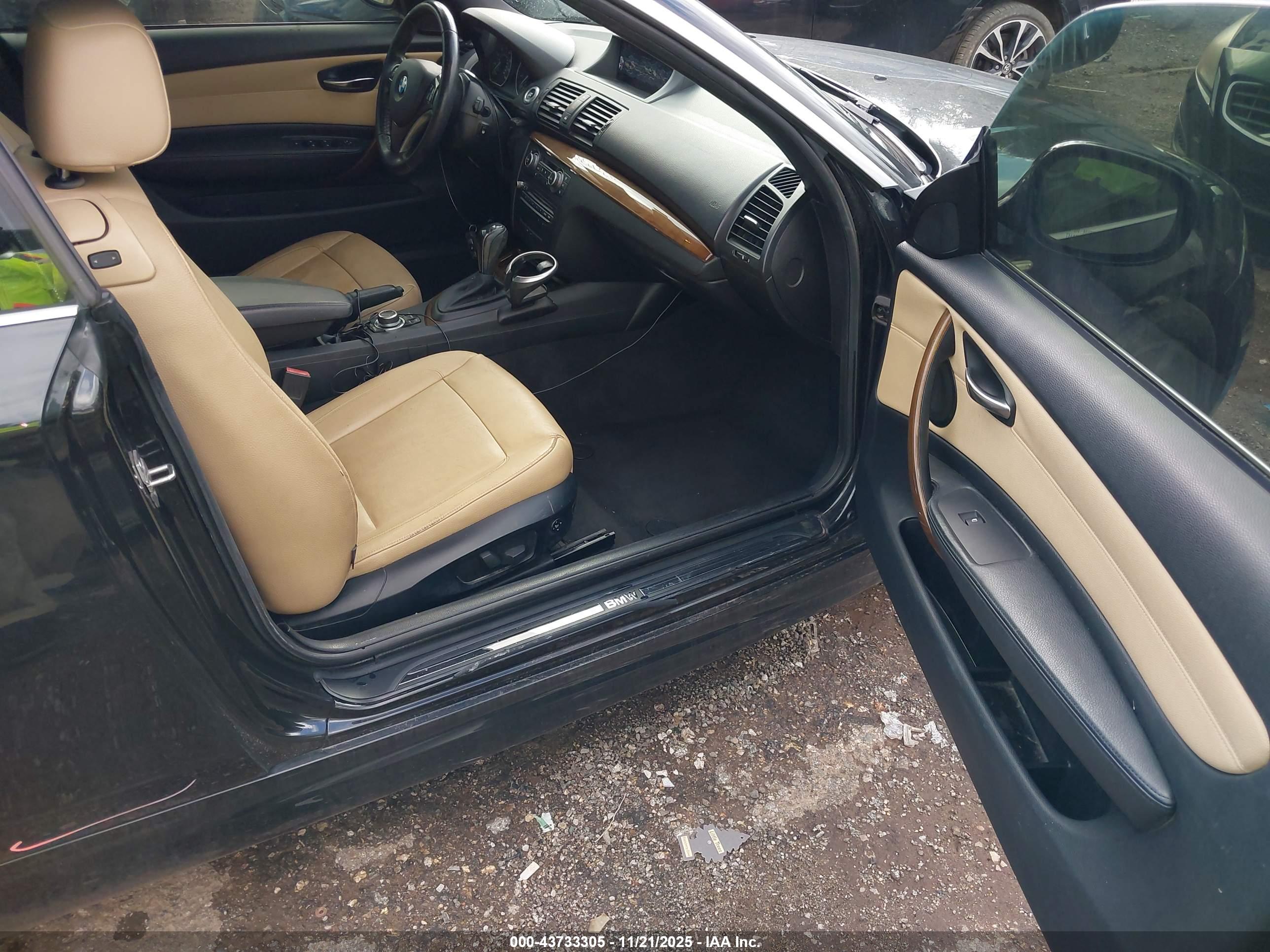 BMW 128I image 5