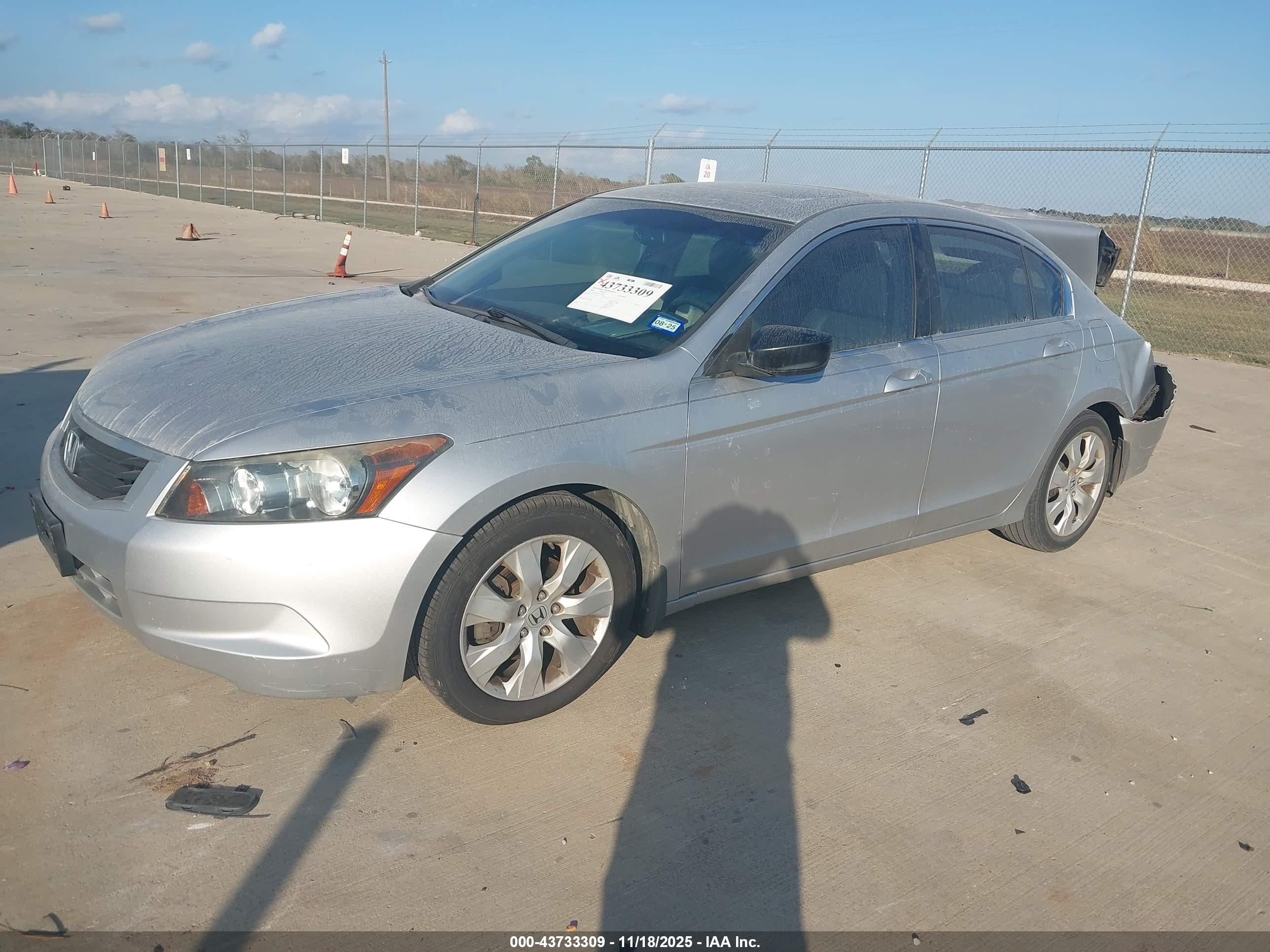 HONDA ACCORD image 2