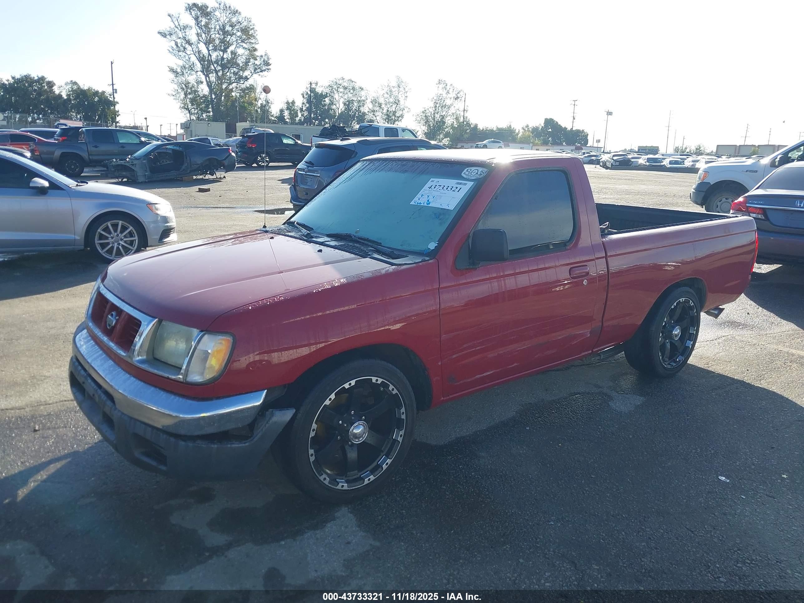 NISSAN FRONTIER image 2