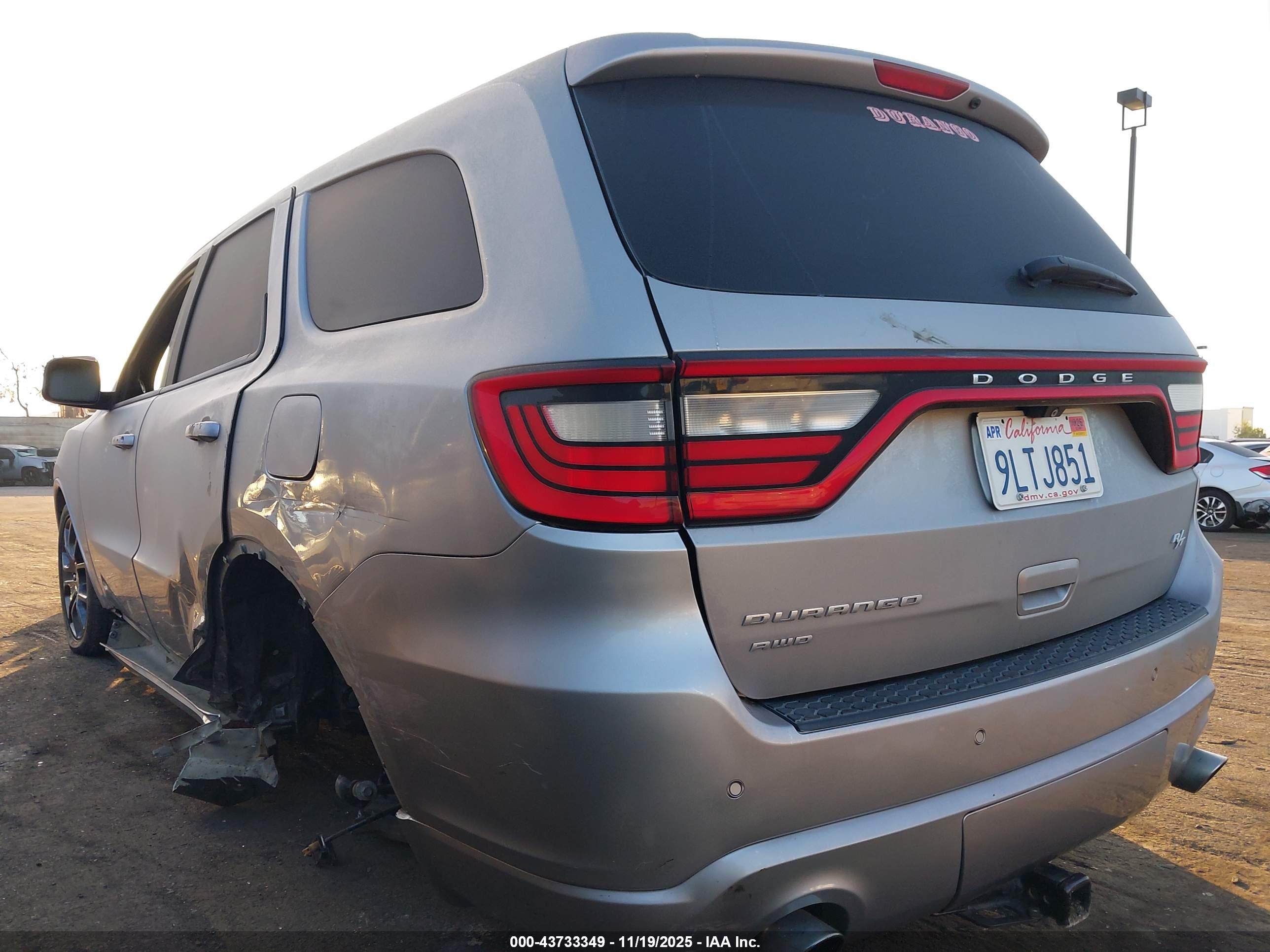 DODGE DURANGO image 6
